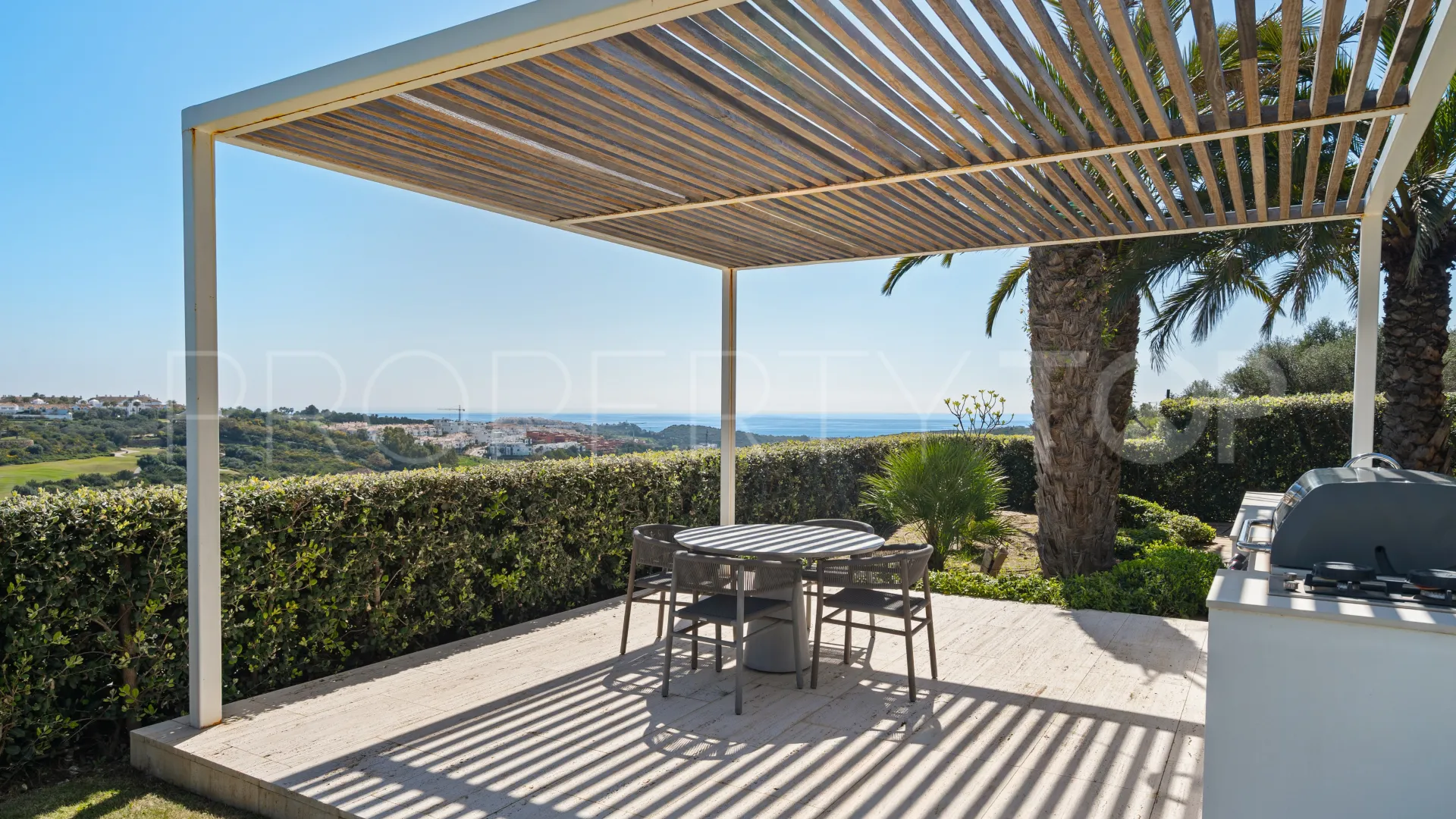 Se vende villa en Finca Cortesin