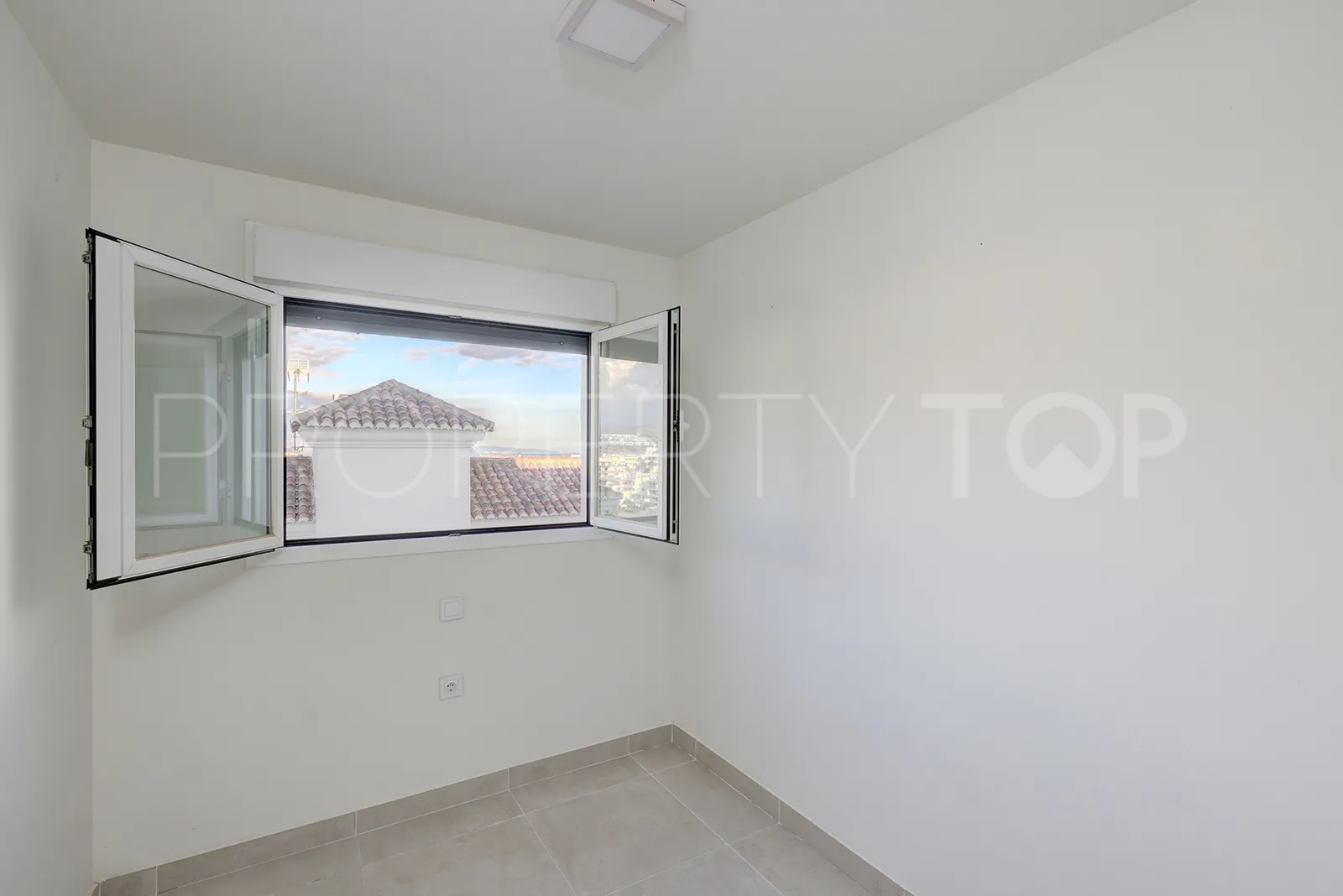Apartamento en venta en Puerto Blanco con 3 dormitorios