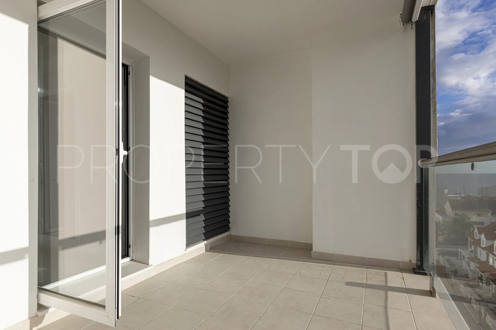 Apartamento en venta en Puerto Blanco con 3 dormitorios