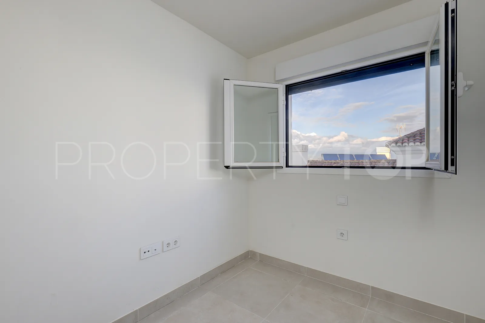 Apartamento en venta en Puerto Blanco con 3 dormitorios