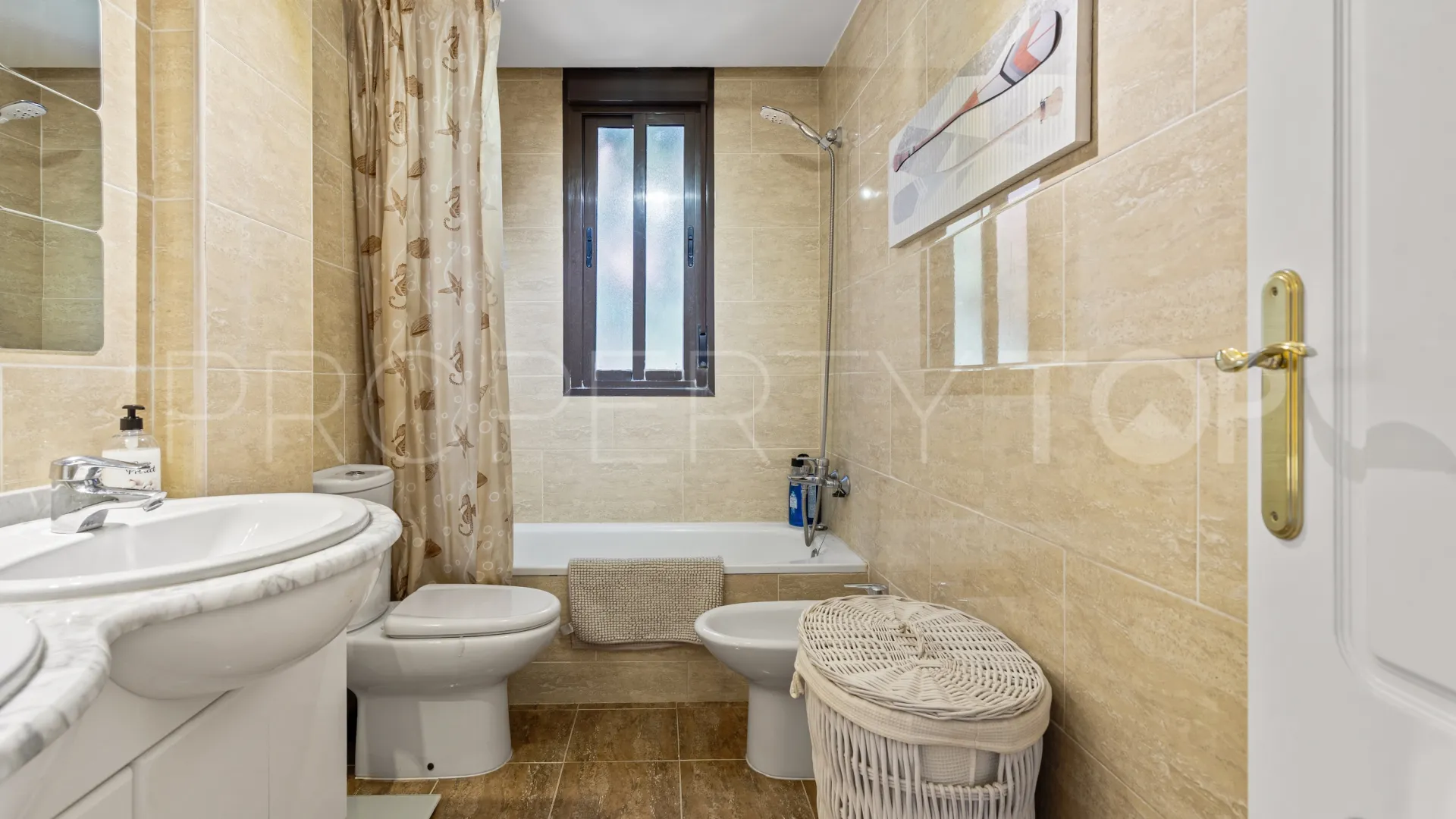 For sale Majestic 2 bedrooms apartment
