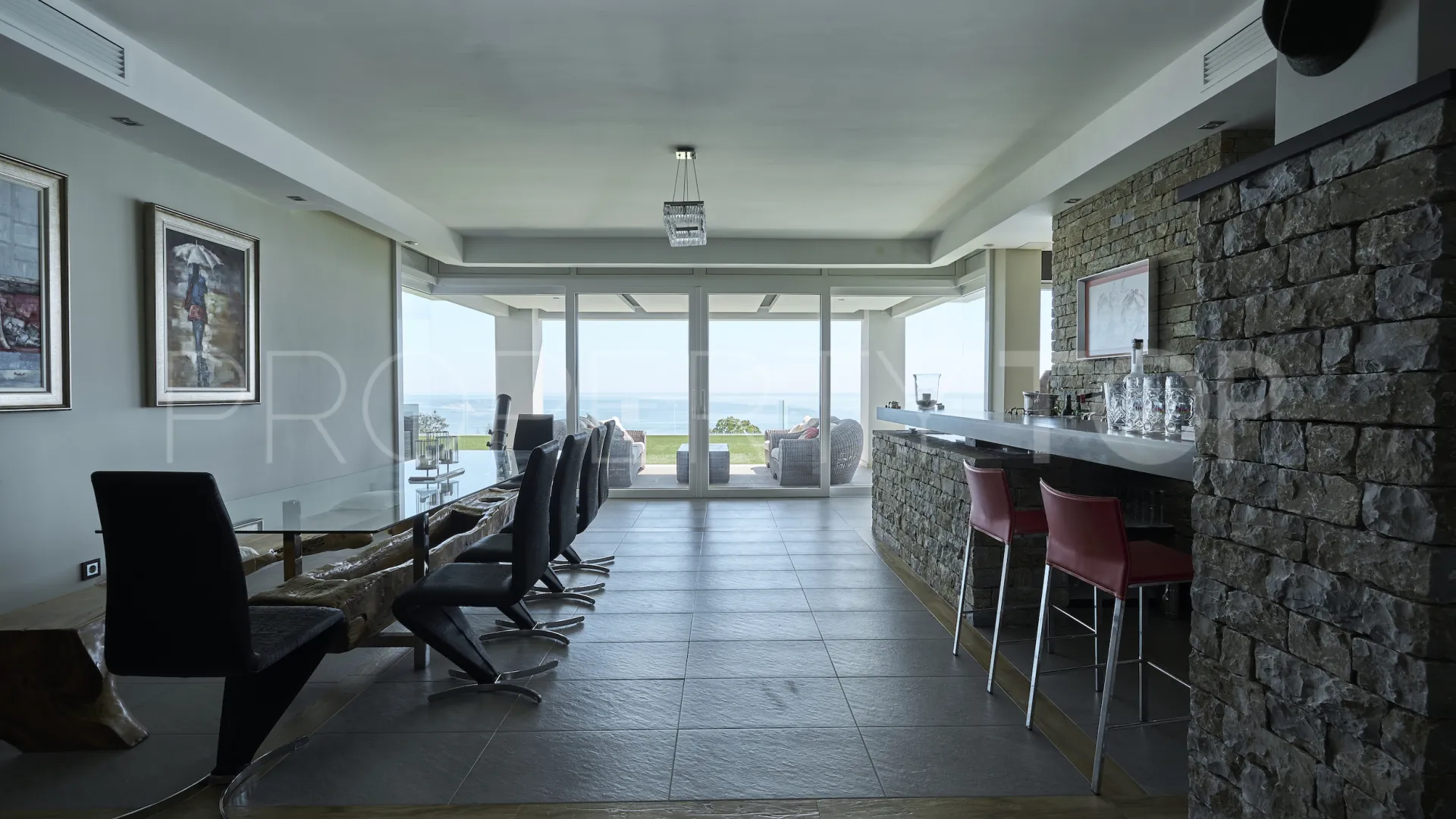 5 bedrooms villa in Manilva for sale