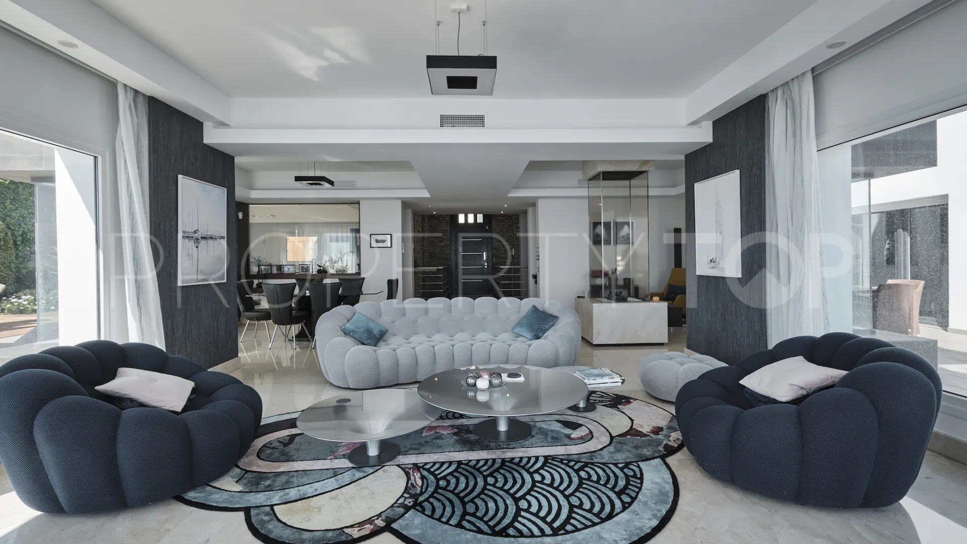 5 bedrooms villa in Manilva for sale