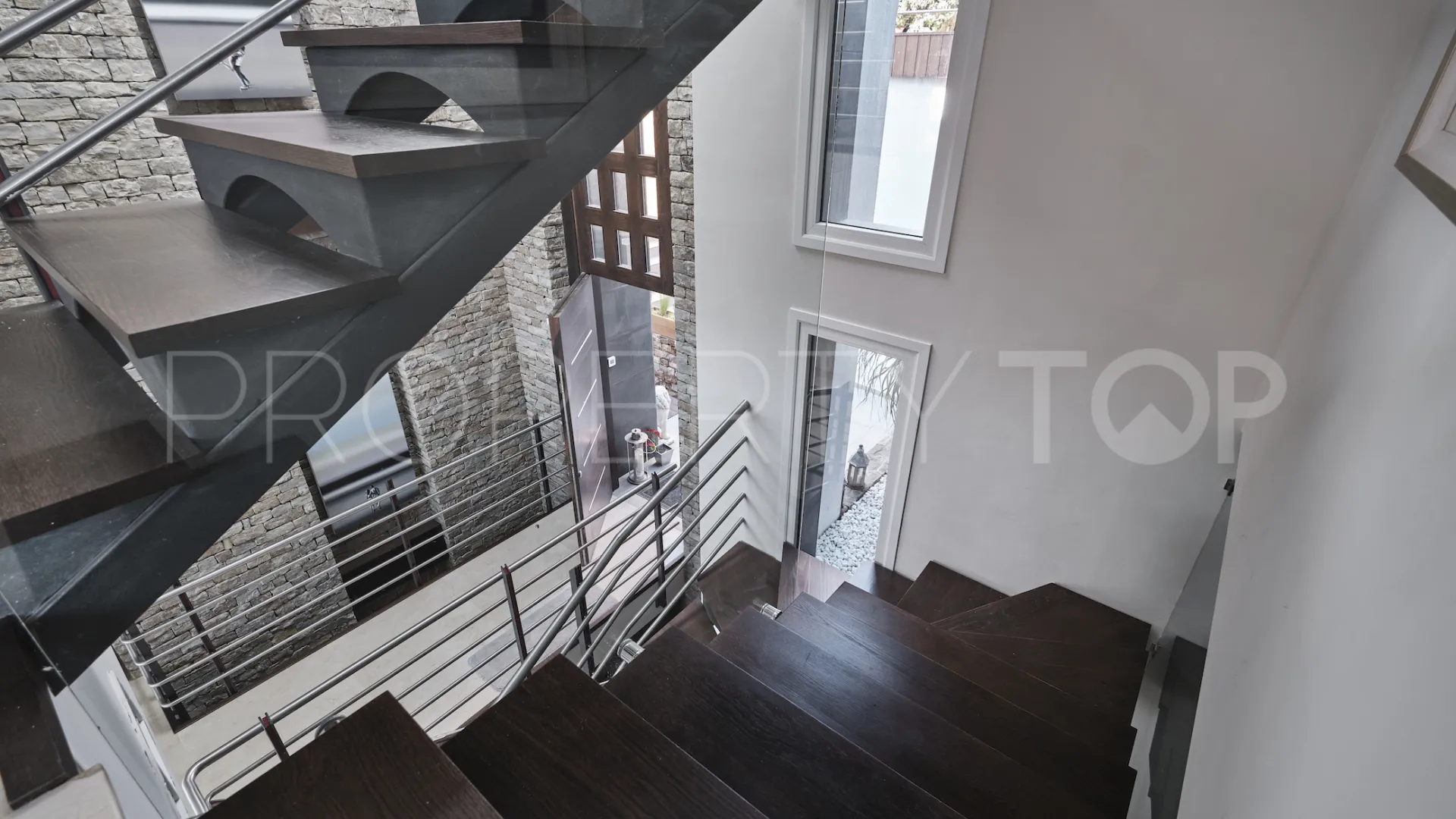 5 bedrooms villa in Manilva for sale