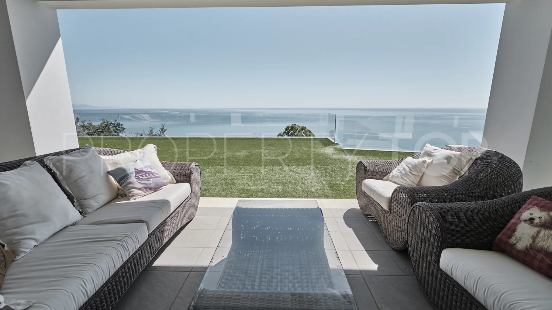 5 bedrooms villa in Manilva for sale
