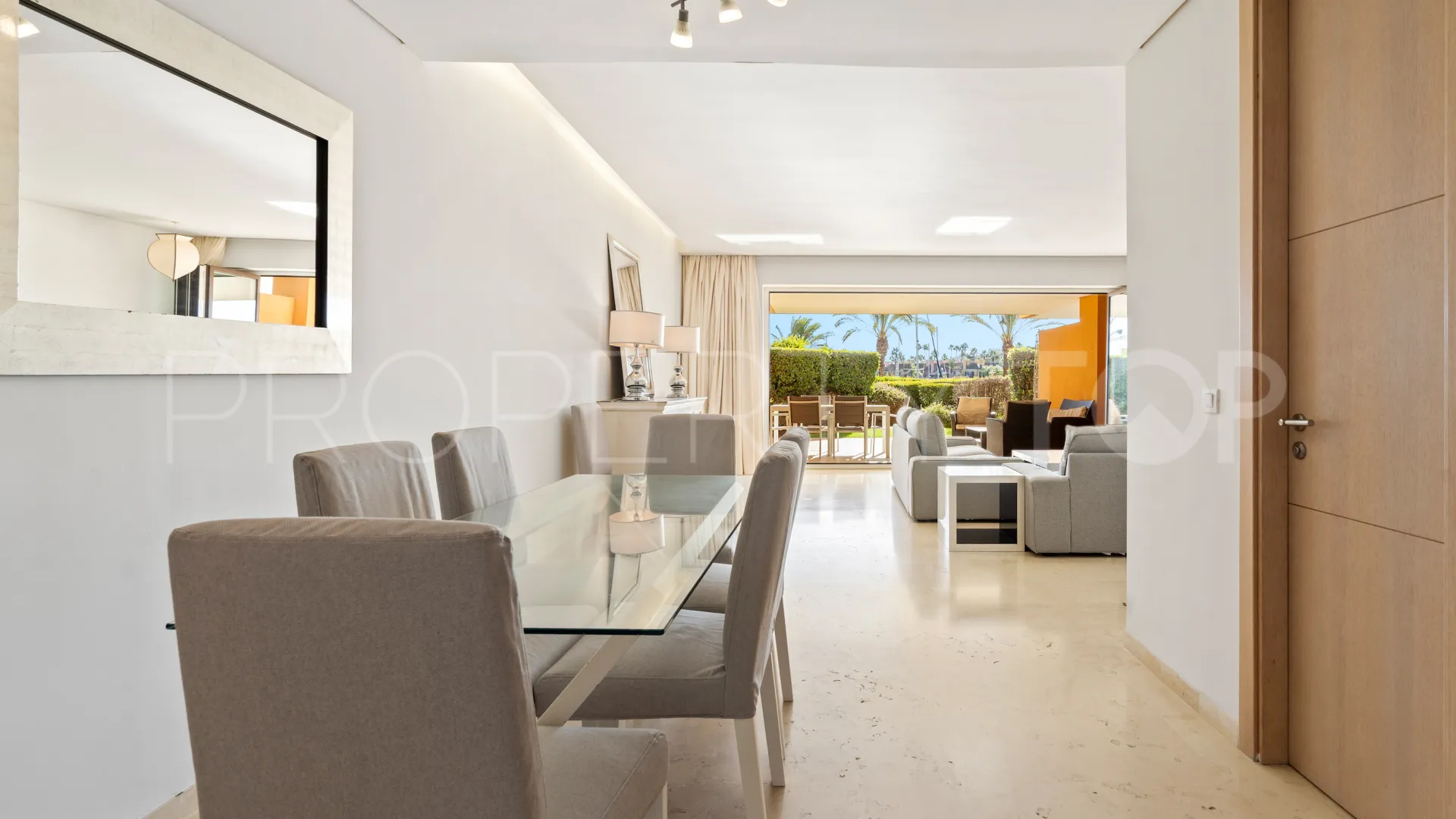 For sale ground floor apartment in Ribera del Marlin with 3 bedrooms