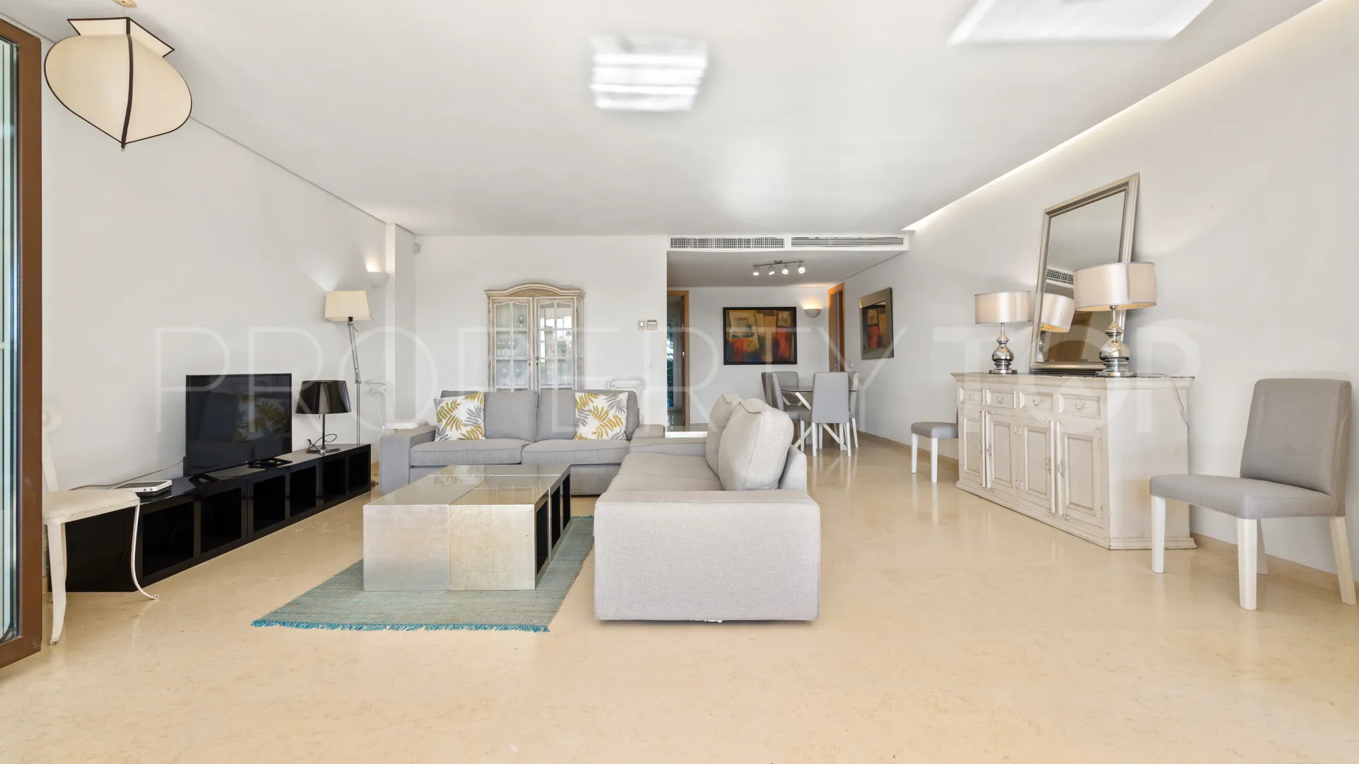 For sale ground floor apartment in Ribera del Marlin with 3 bedrooms