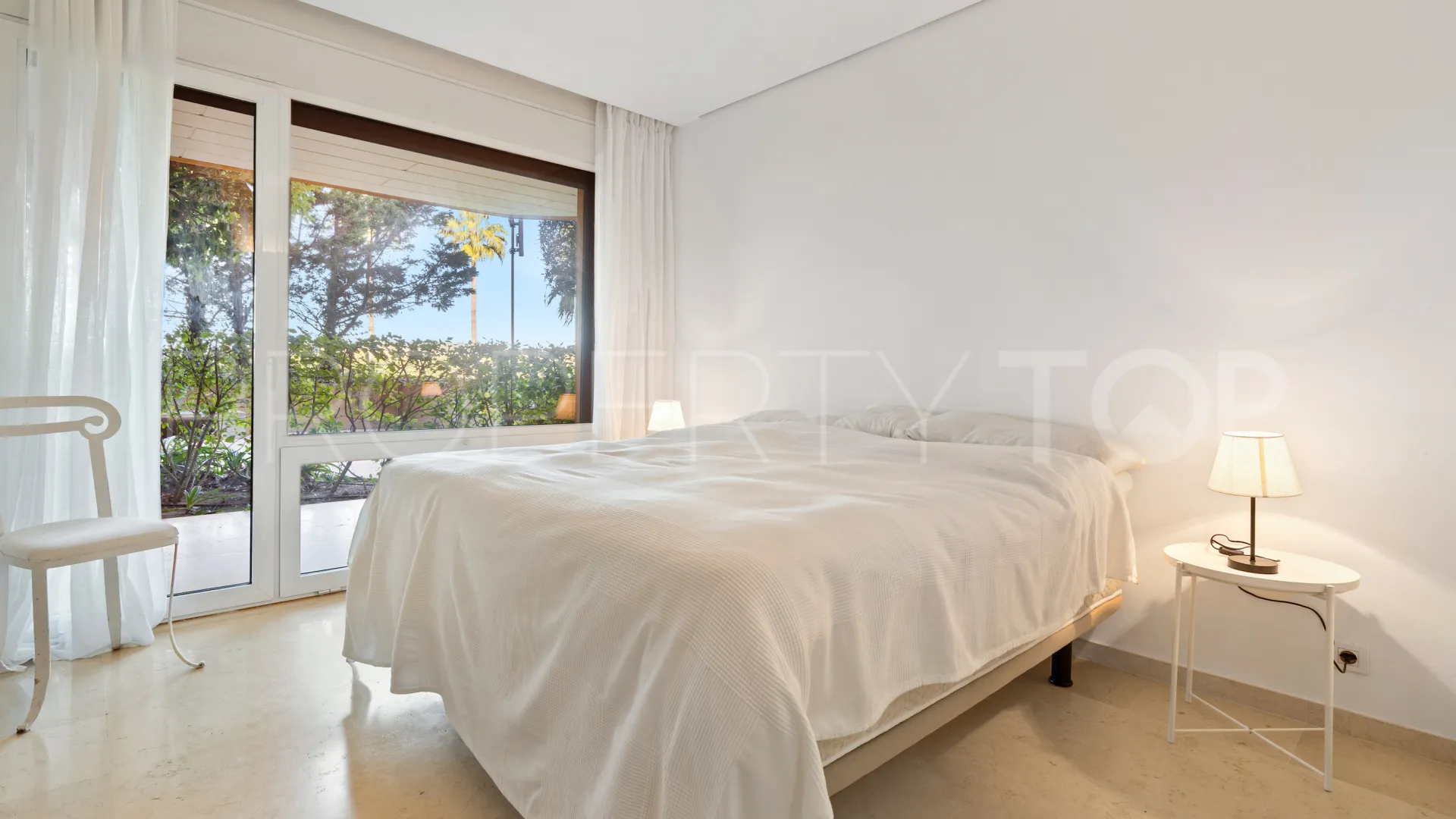 For sale ground floor apartment in Ribera del Marlin with 3 bedrooms