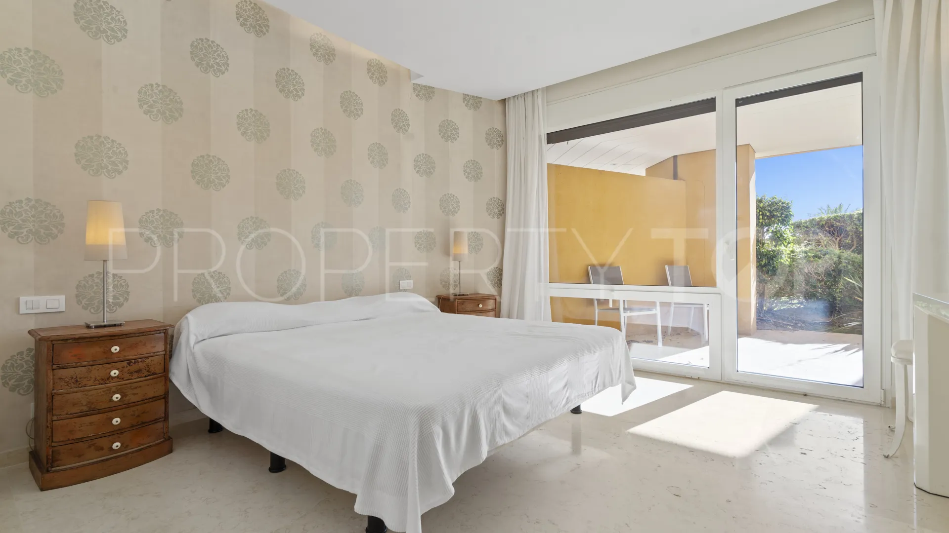 For sale ground floor apartment in Ribera del Marlin with 3 bedrooms