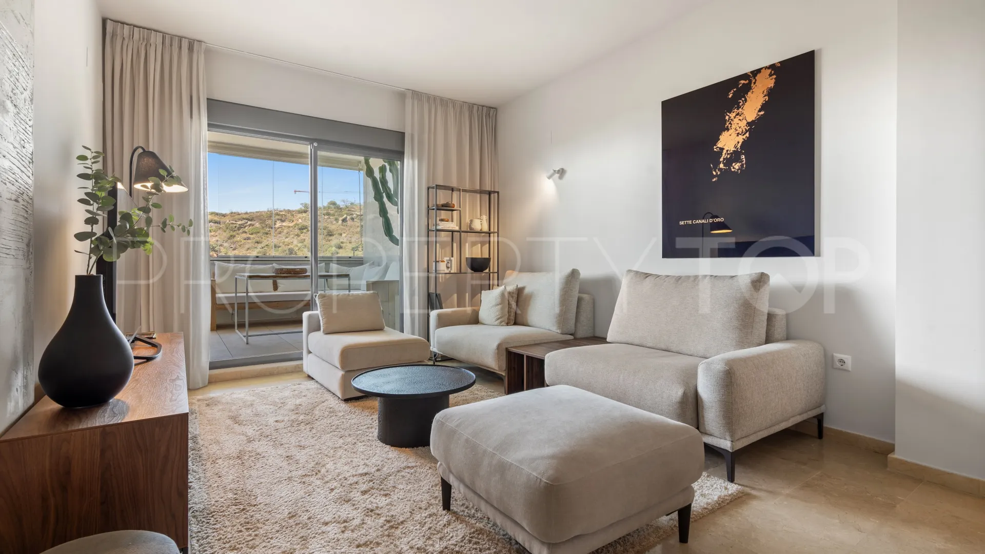 For sale ground floor apartment in Bahia de las Rocas
