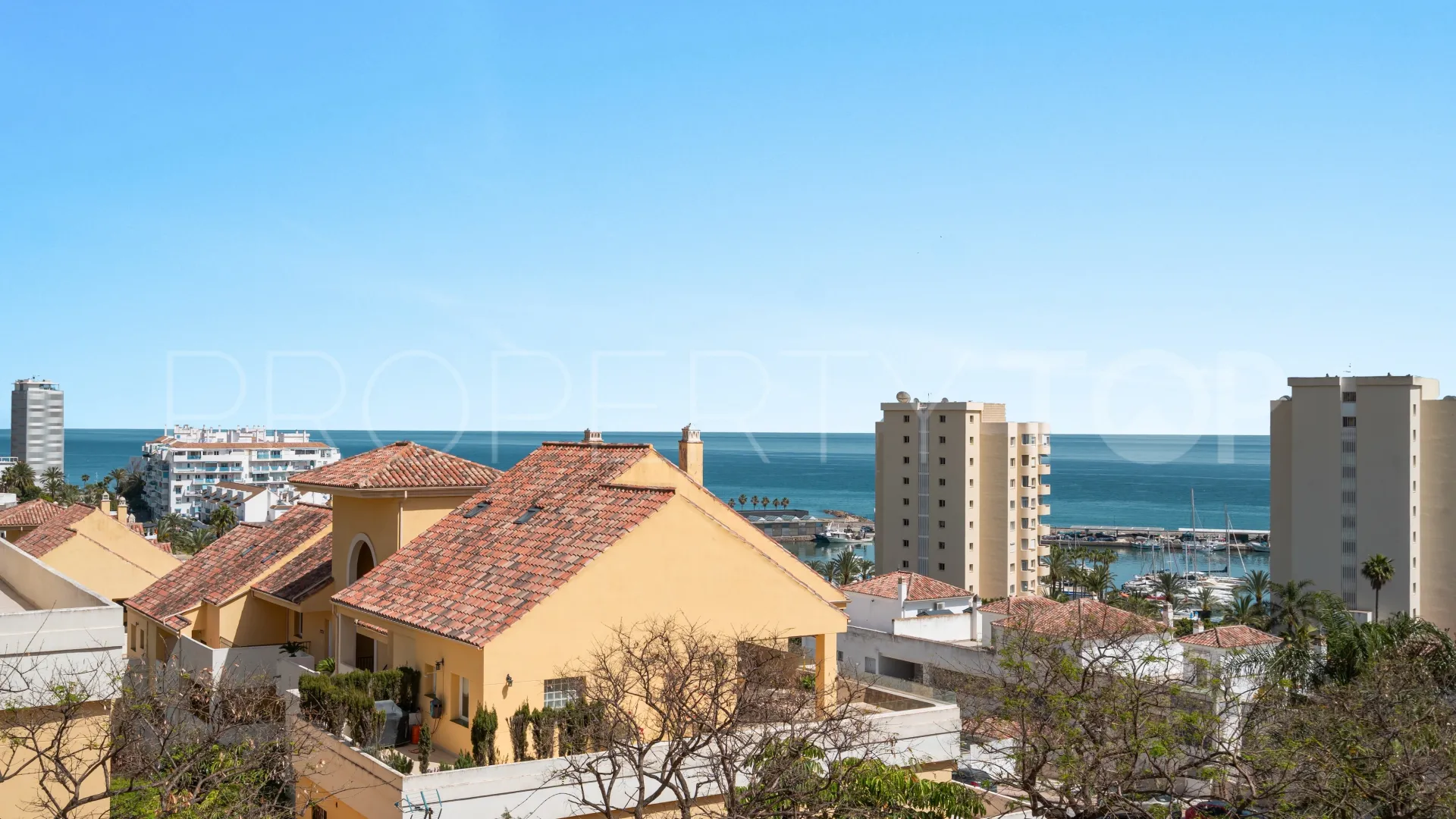 3 bedrooms La Fragata duplex penthouse for sale