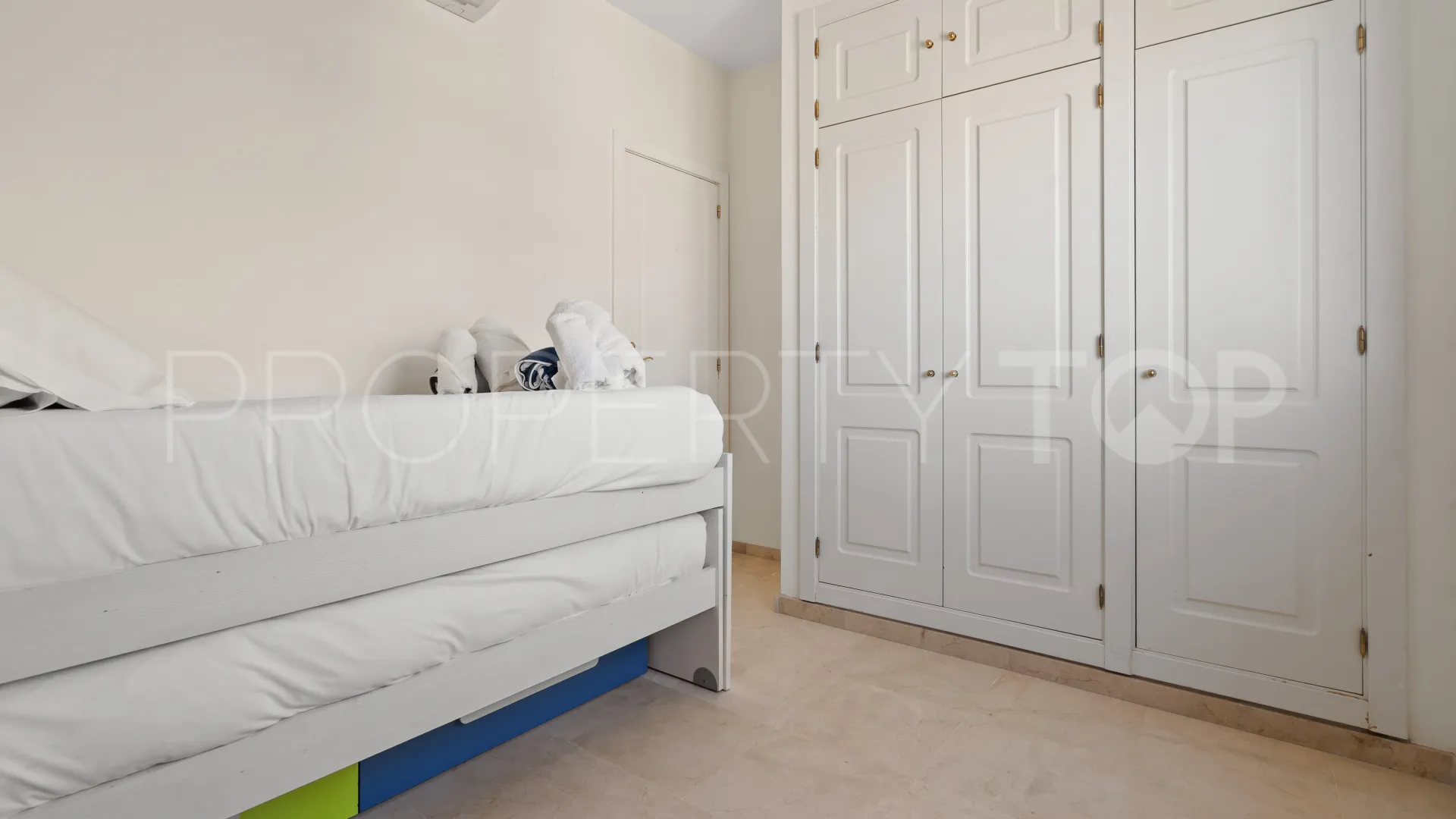 3 bedrooms La Fragata duplex penthouse for sale