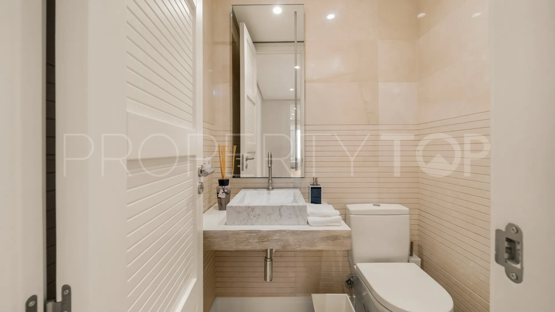 For sale apartment in Nagüeles