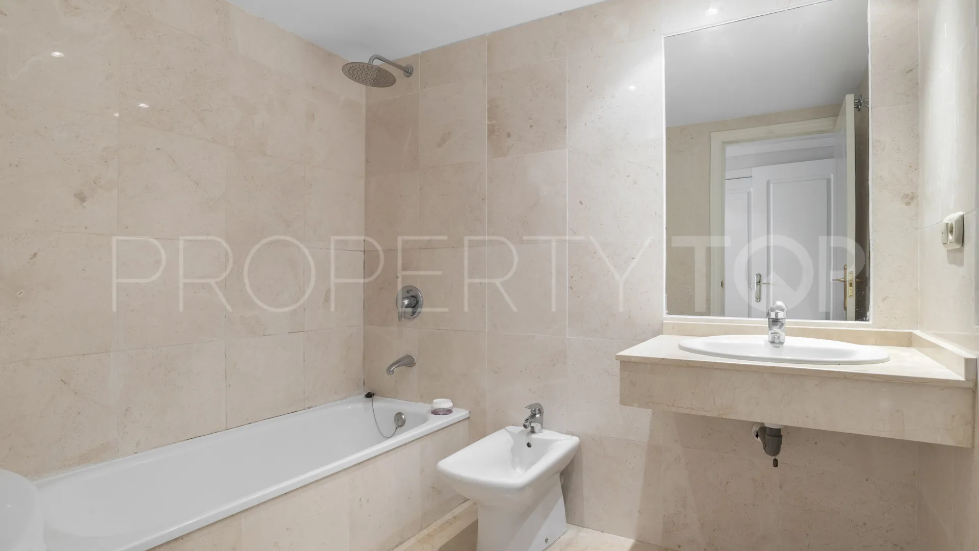 Las Lomas de Rio Real 2 bedrooms apartment for sale