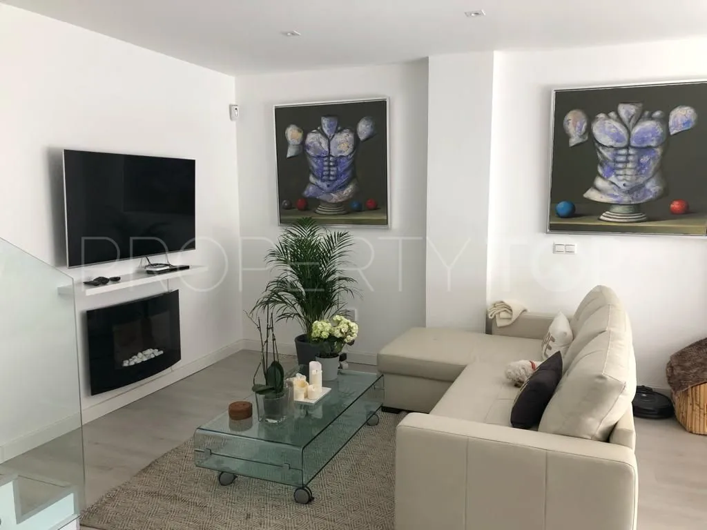 Comprar atico duplex en Los Pinos de Nagüeles con 3 dormitorios