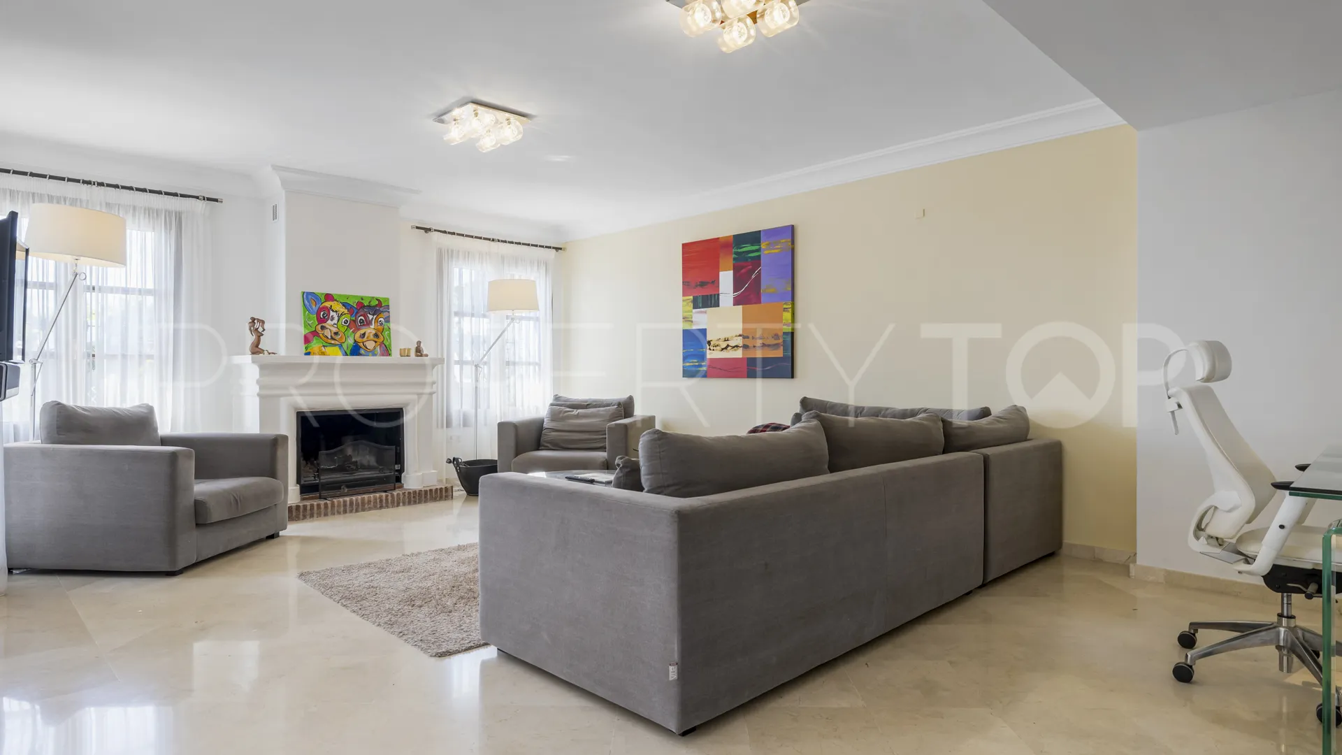 Semi detached house with 5 bedrooms for sale in Benahavis