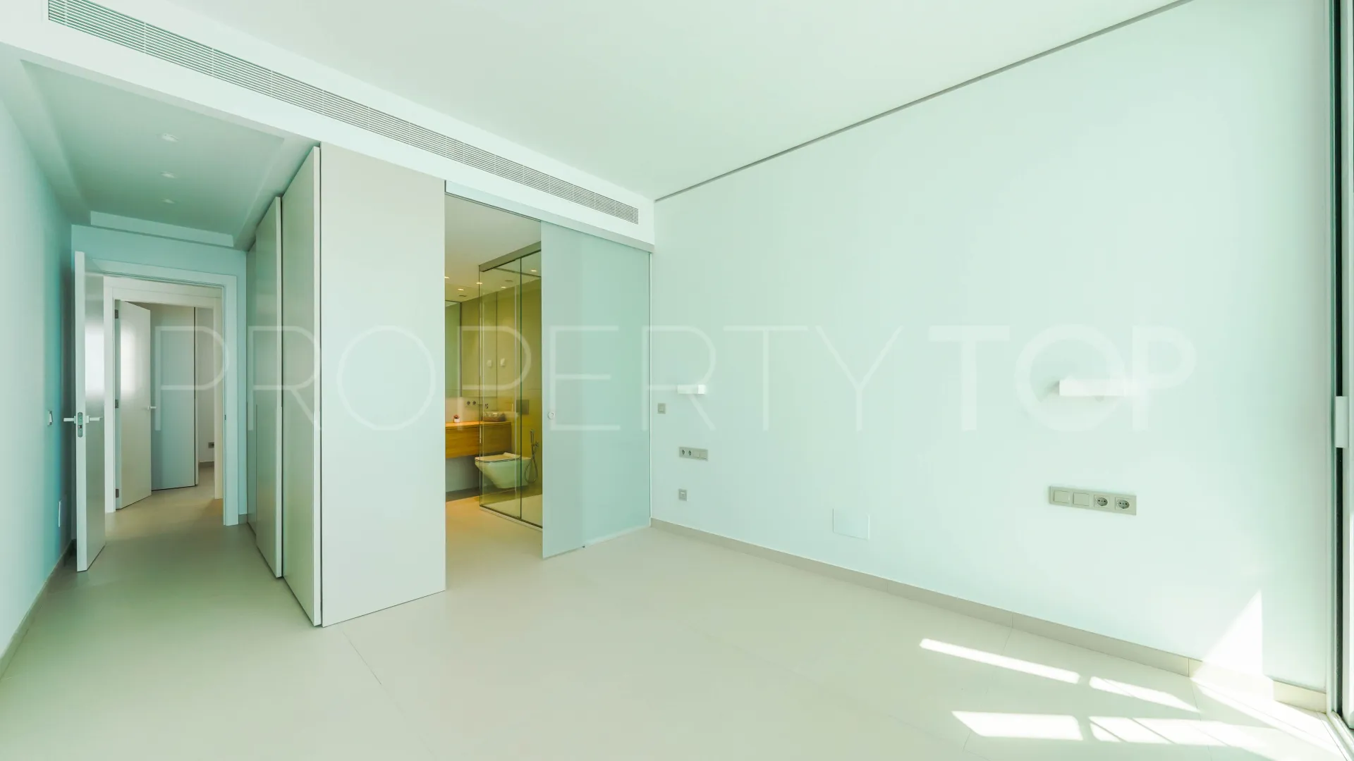 Penthouse for sale in El Higueron