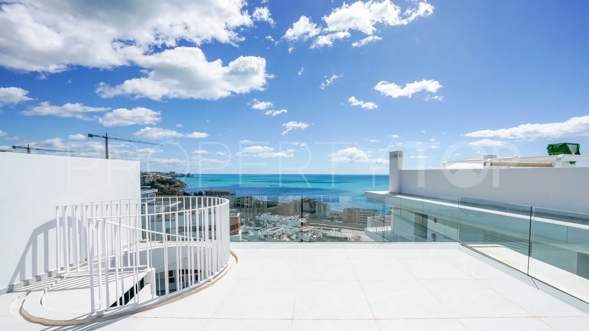 Penthouse for sale in El Higueron