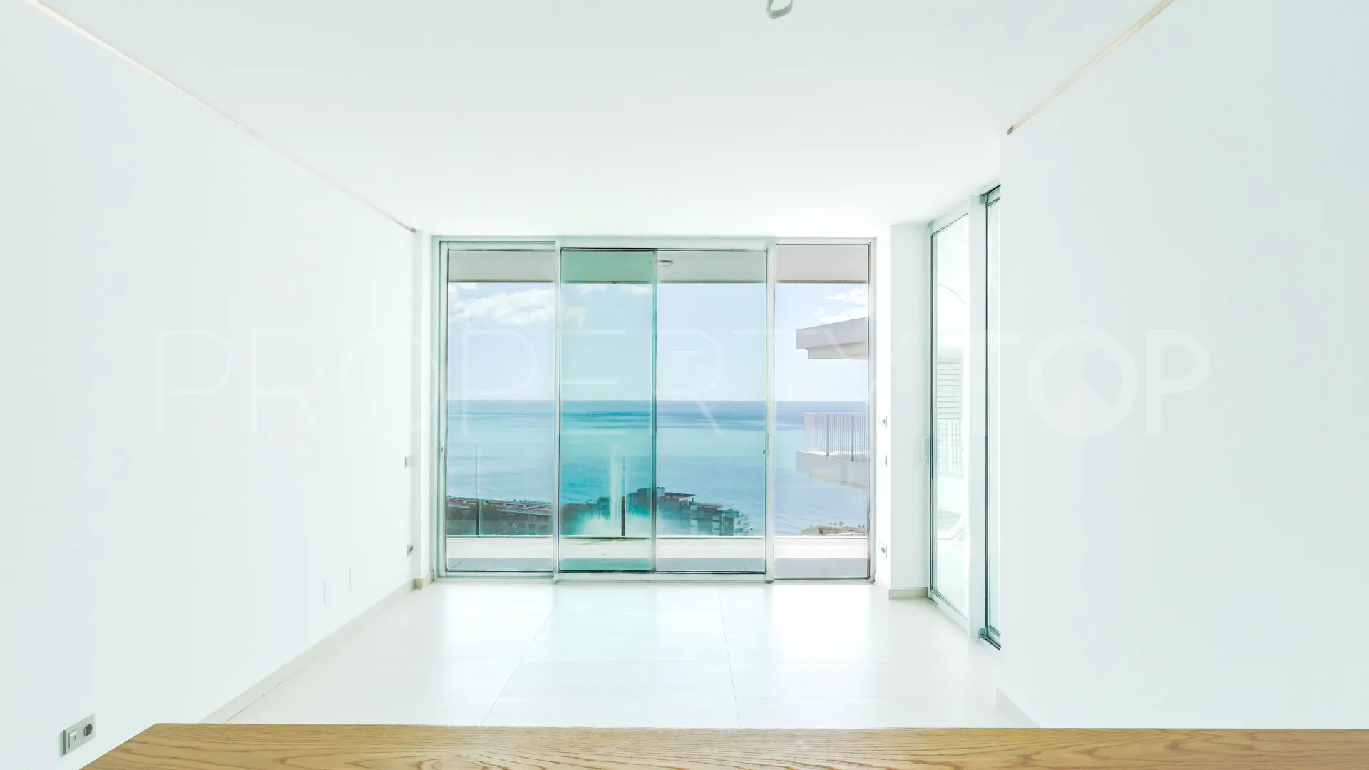 Penthouse for sale in El Higueron