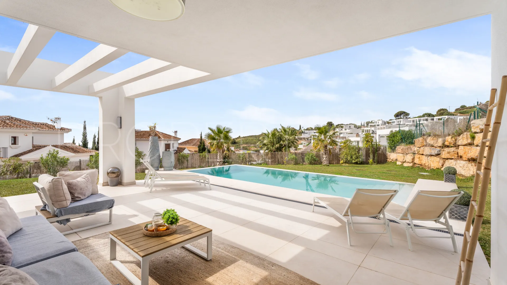 Buy Mijas villa
