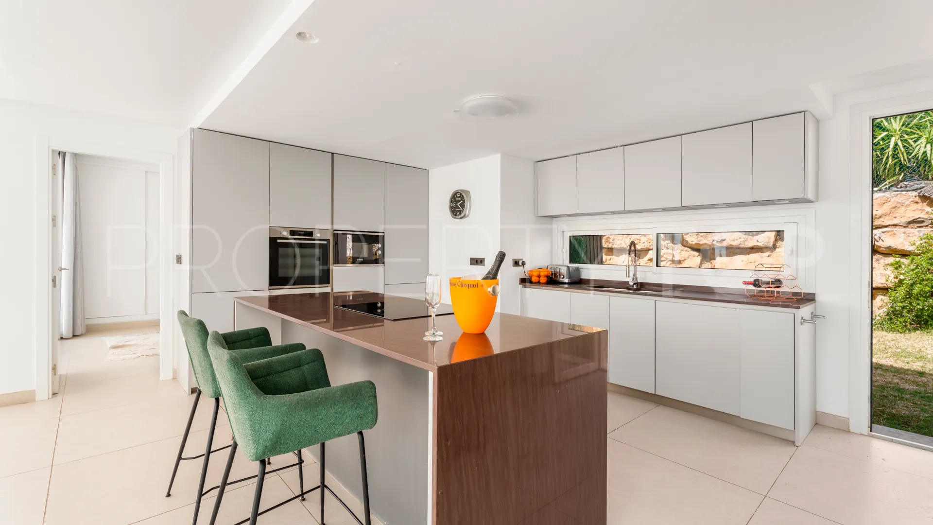 Buy Mijas villa