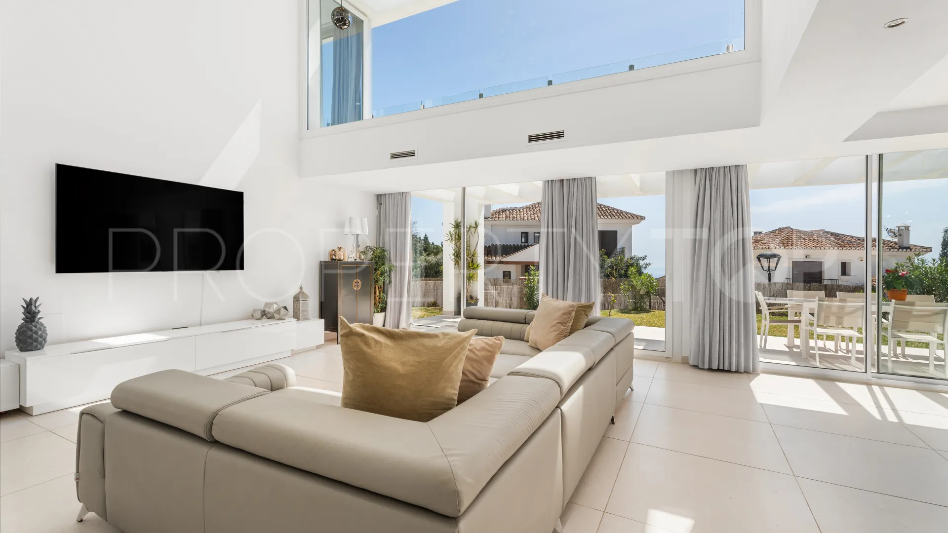 Buy Mijas villa