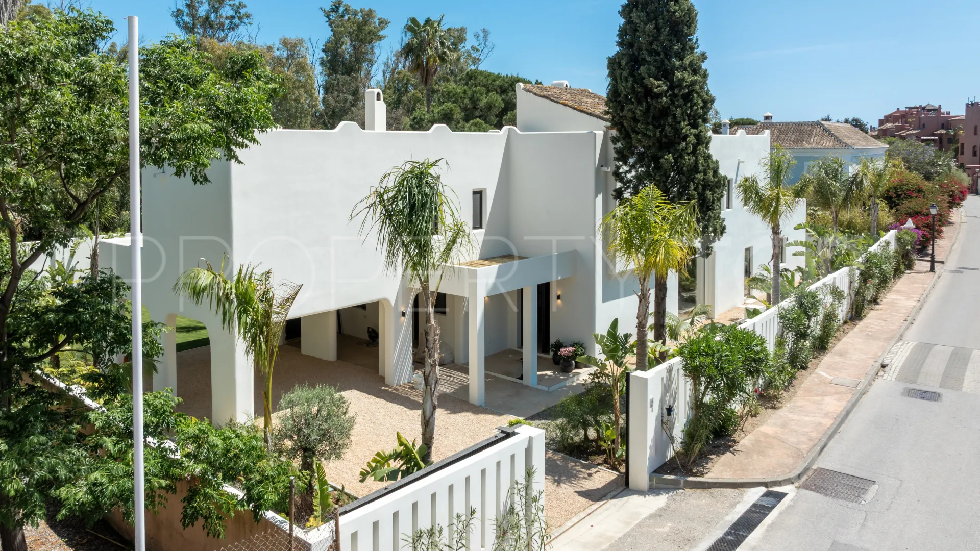 5 bedrooms Casasola villa for sale