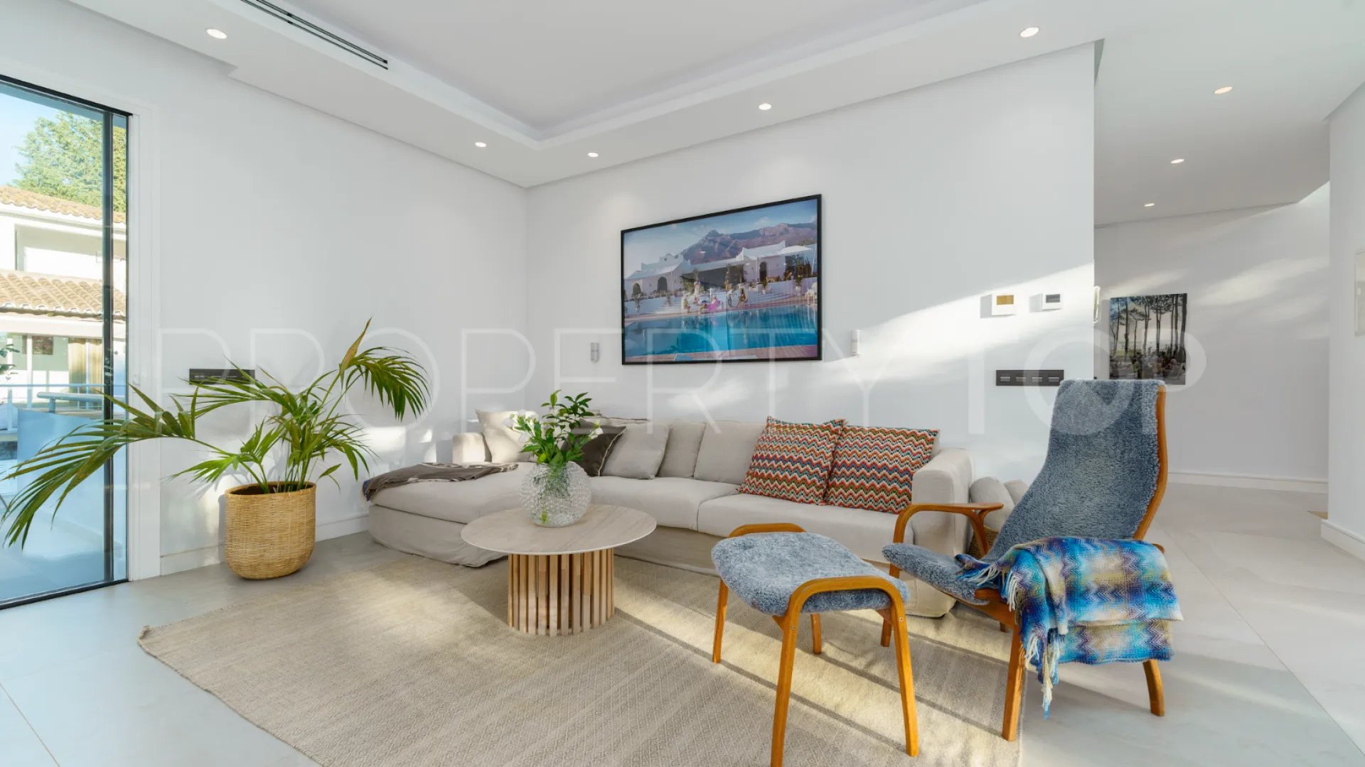 5 bedrooms Marbella villa for sale