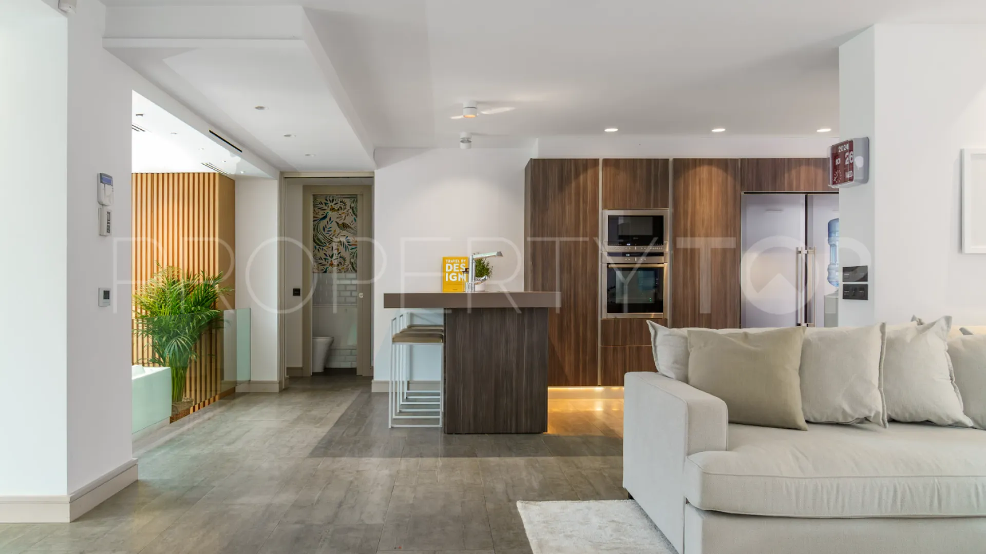 5 bedrooms Marbella villa for sale