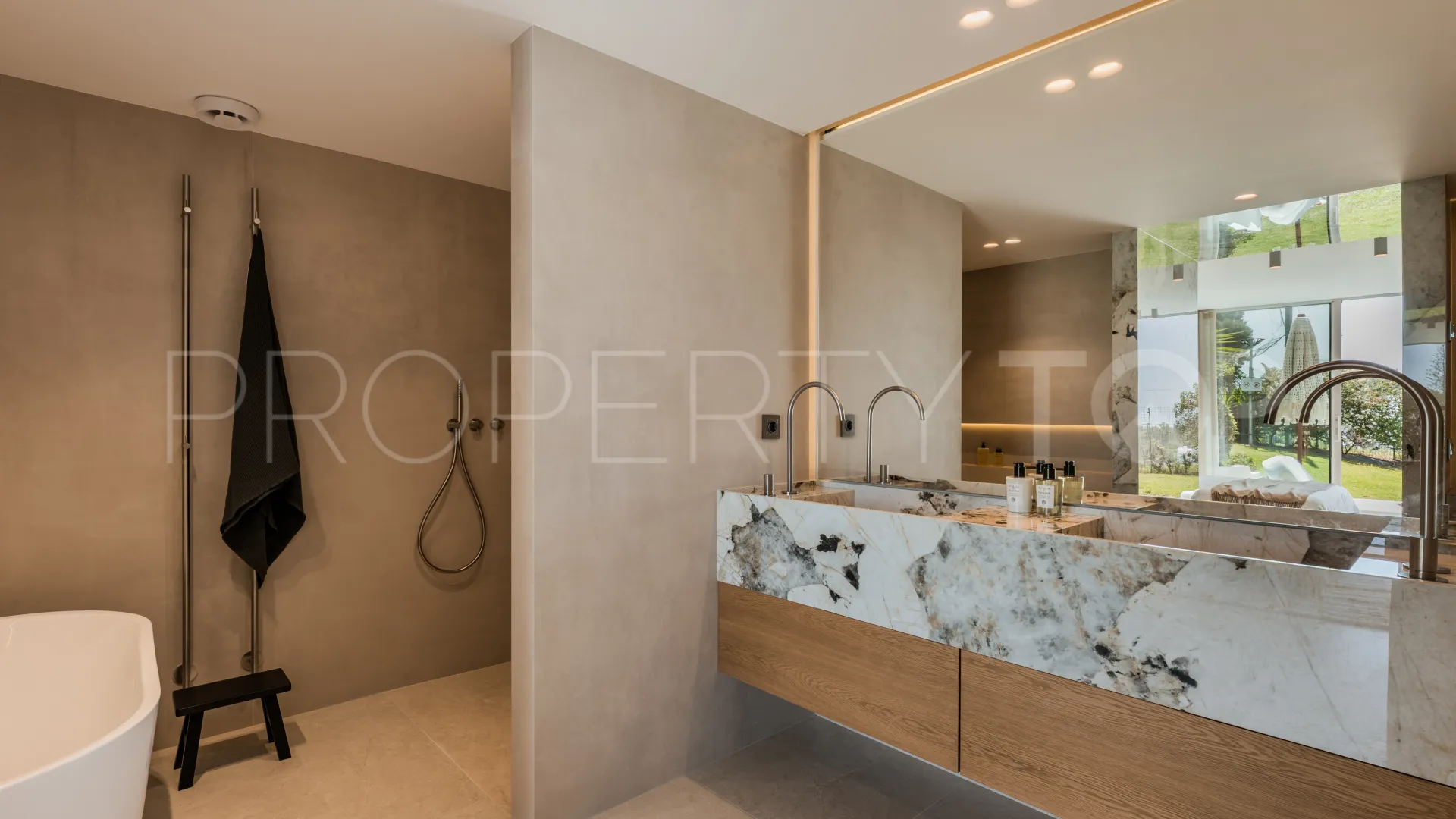 Apartment for sale in Marbella