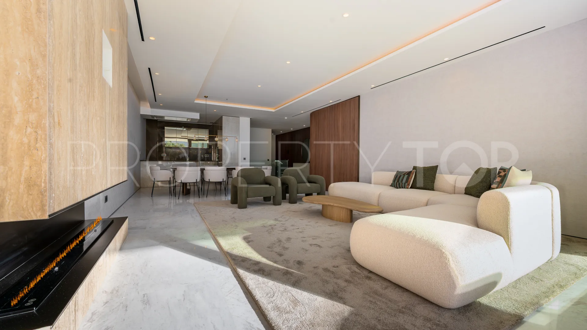 Ground floor apartment for sale in Marbella Golden Mile