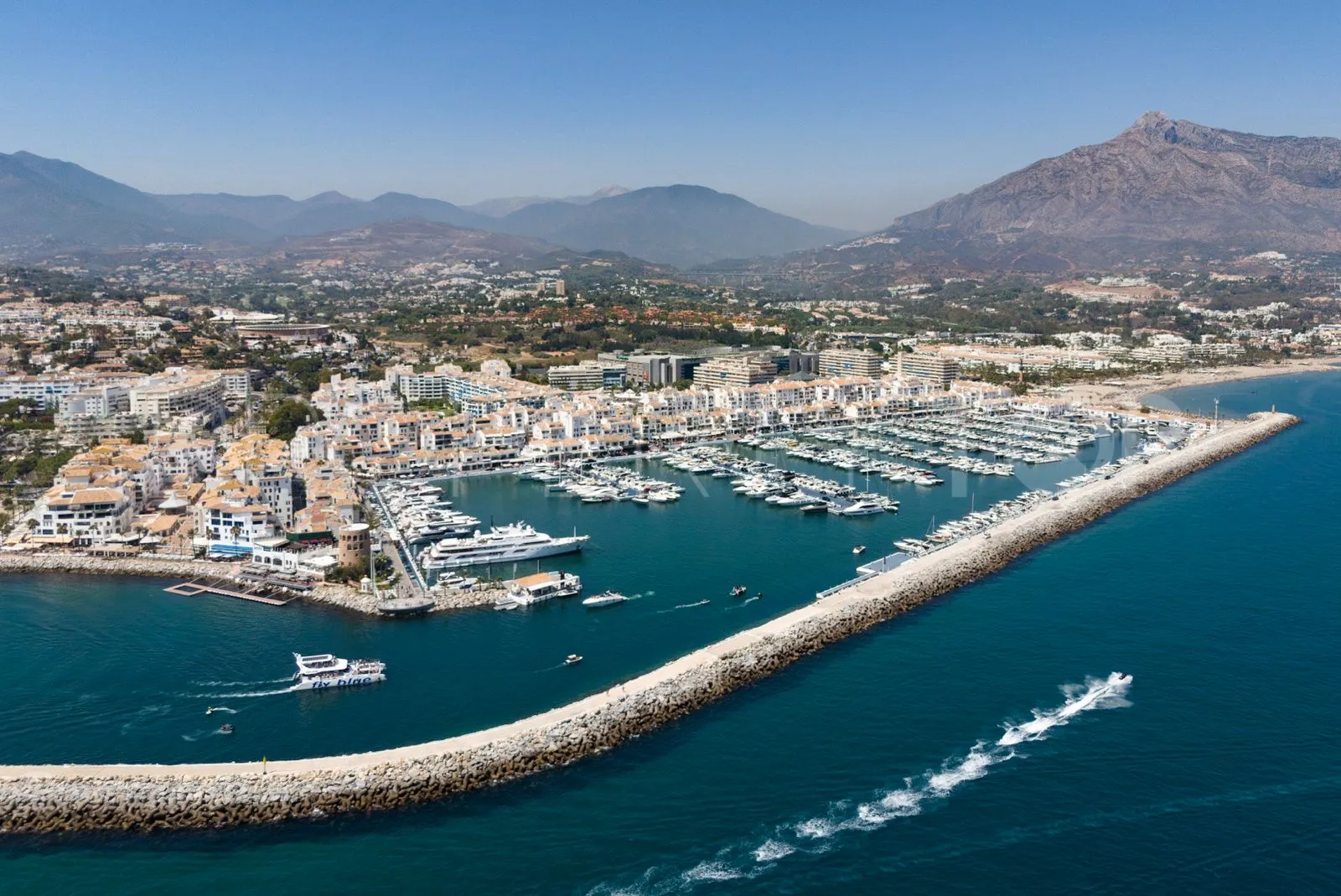 Apartment for sale in Marbella - Puerto Banus