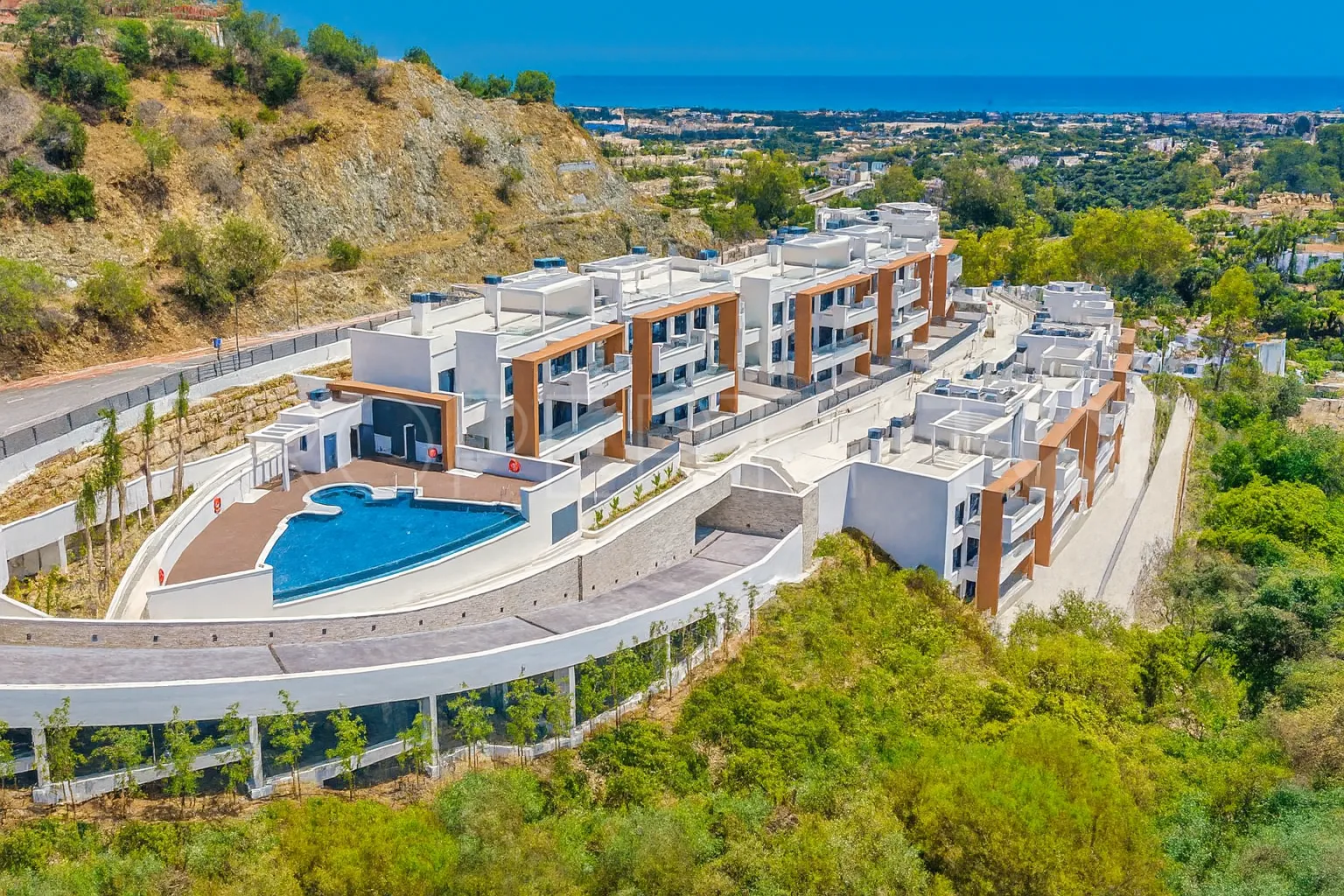 For sale duplex penthouse in La Quinta with 3 bedrooms