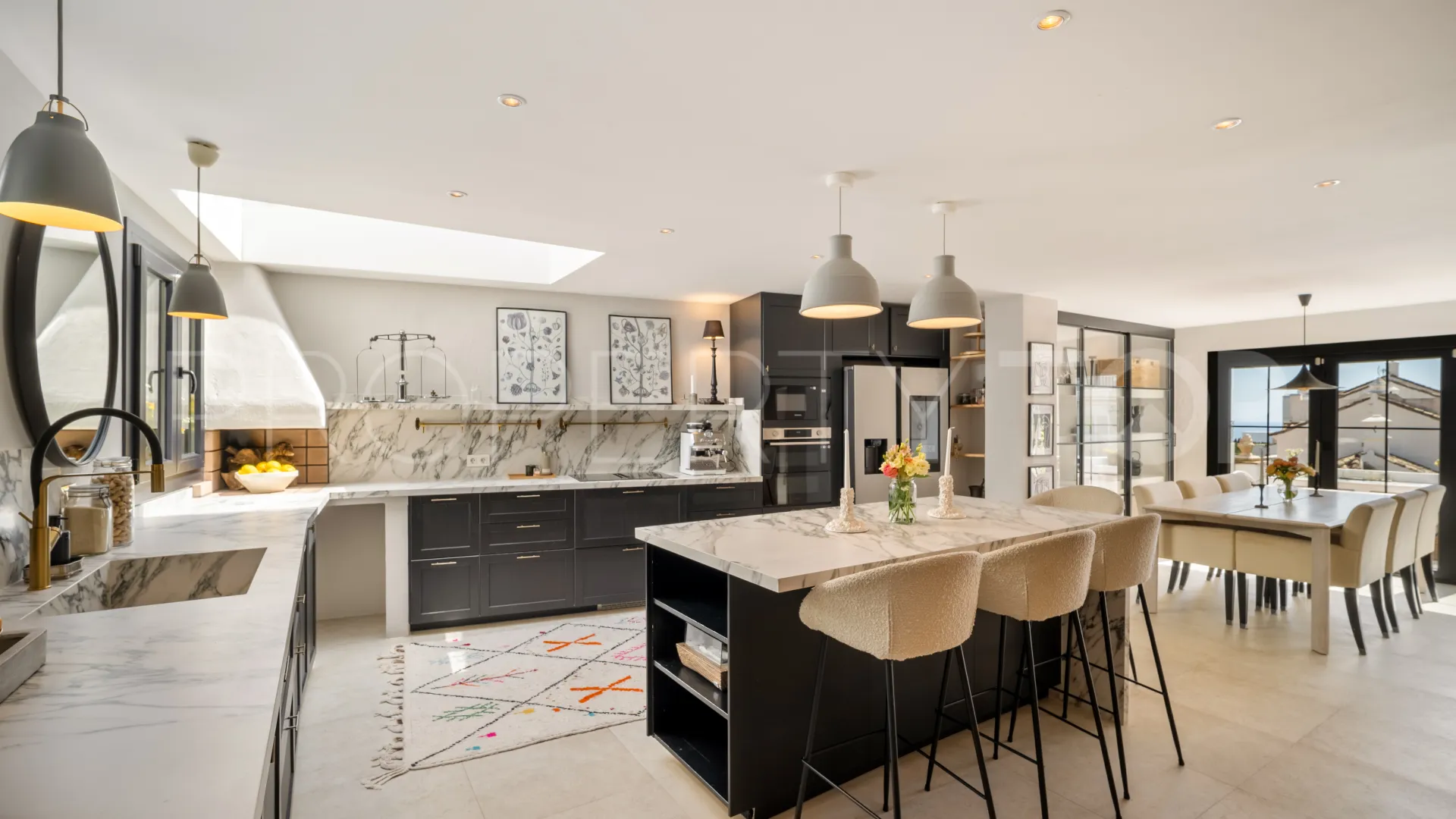 Golden Mile 4 bedrooms town house for sale