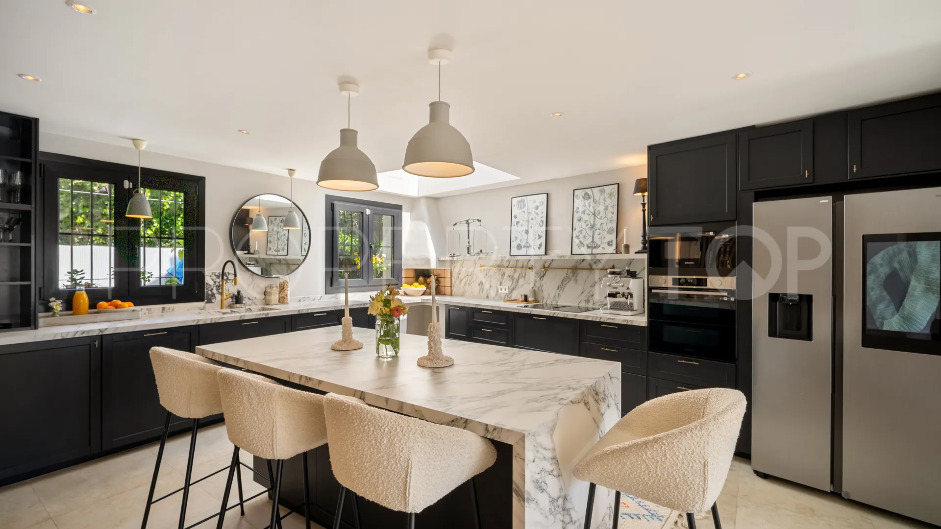 Golden Mile 4 bedrooms town house for sale