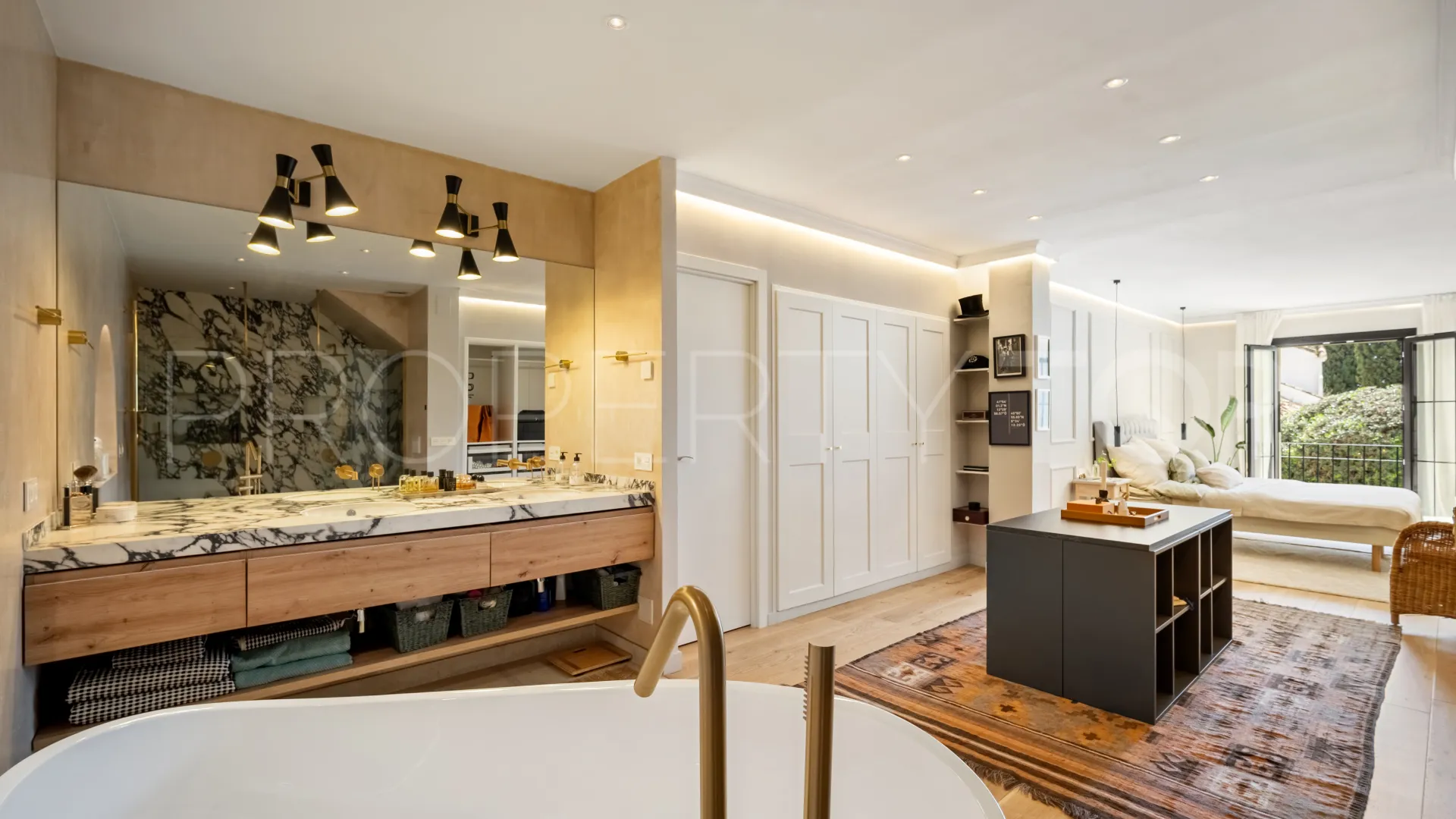Golden Mile 4 bedrooms town house for sale
