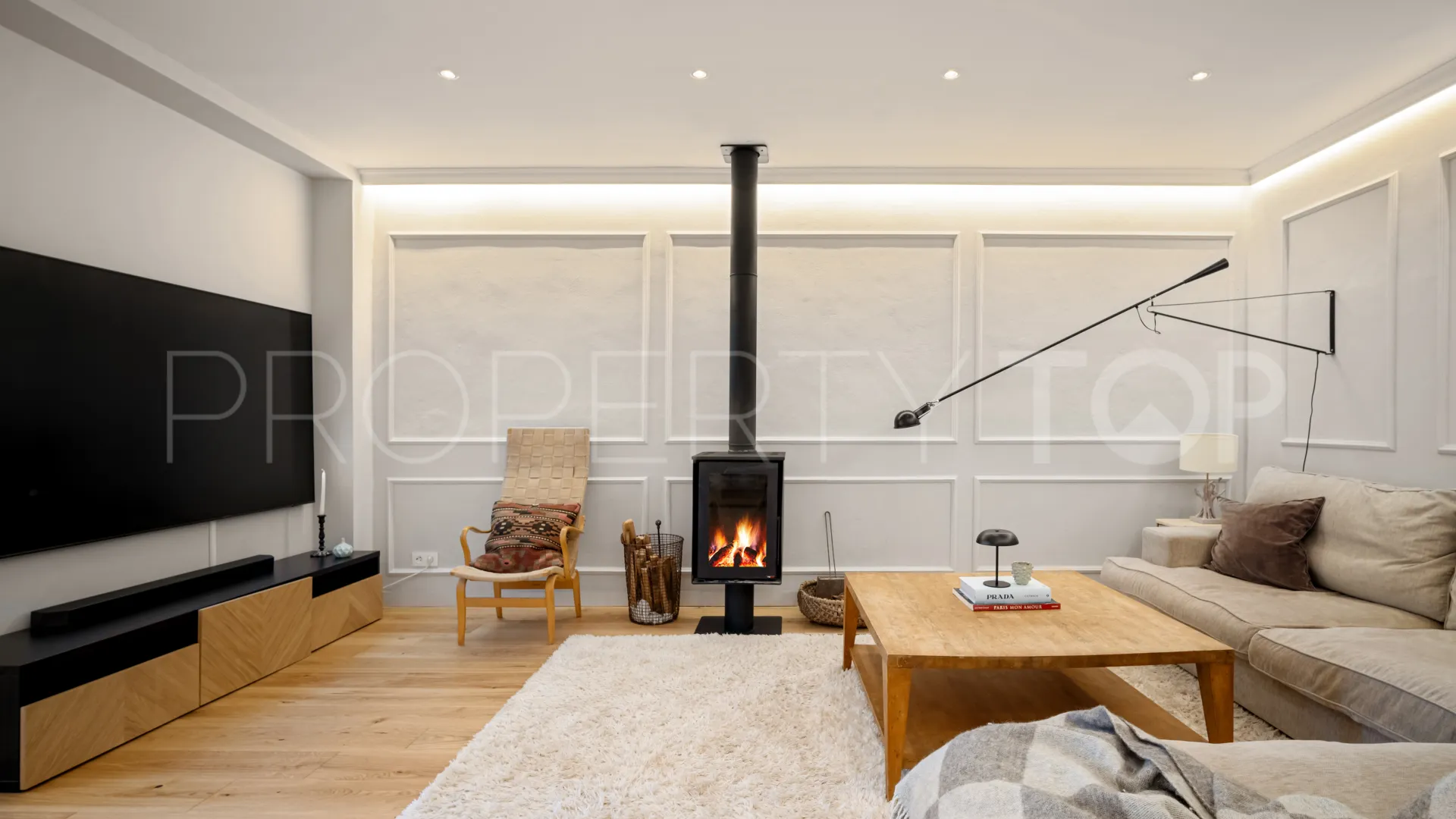 Golden Mile 4 bedrooms town house for sale