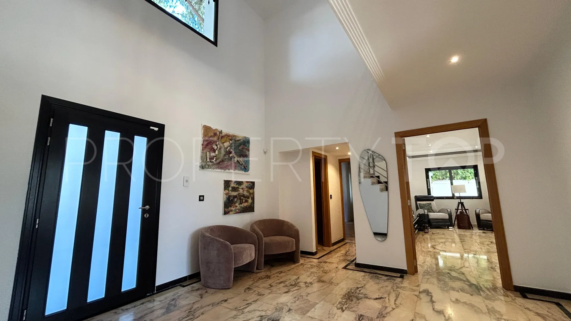 Artola, villa de 8 dormitorios a la venta
