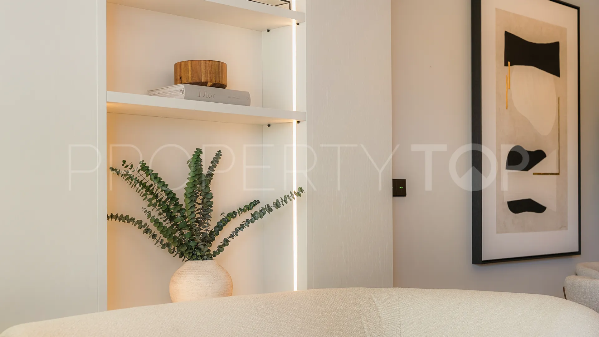 Marbella Golden Mile 3 bedrooms apartment for sale