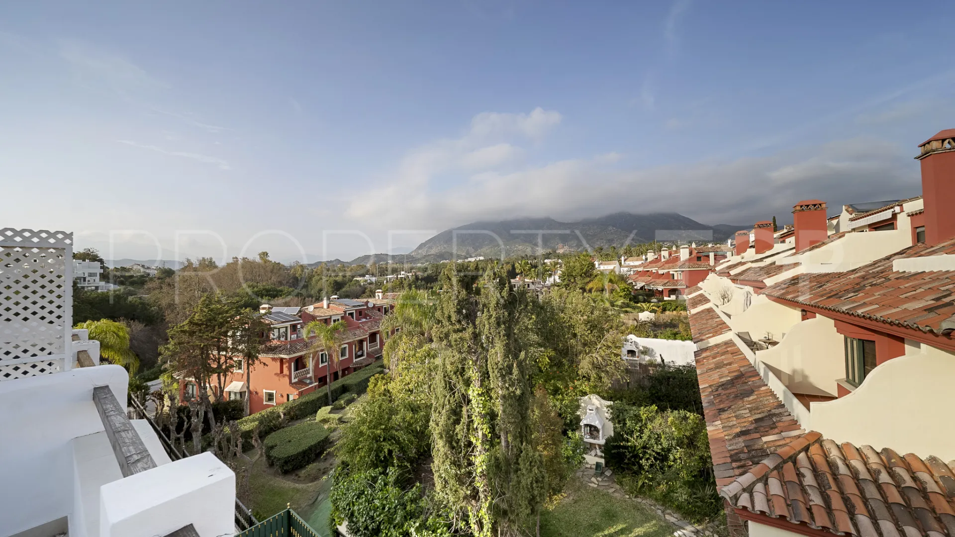 Adosado de 3 dormitorios en venta en Arco Iris