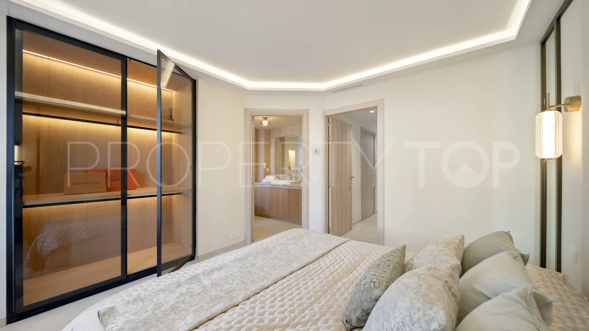 Adosado de 3 dormitorios en venta en Arco Iris