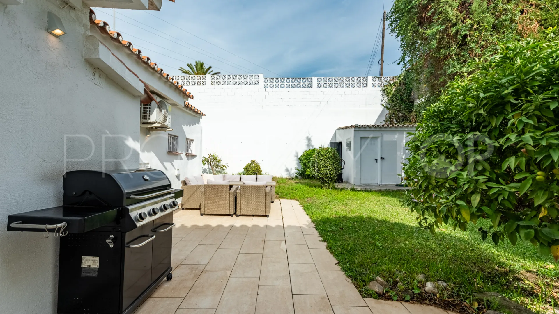 3 bedrooms villa for sale in Marbella