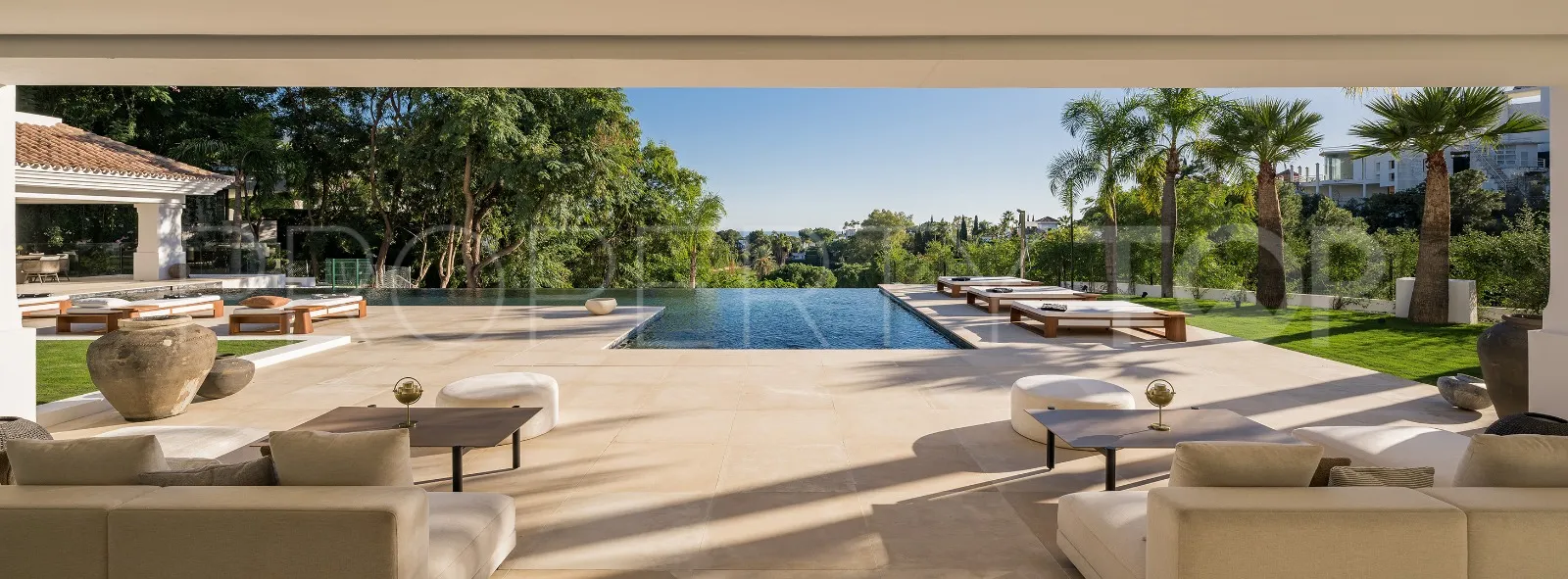 For sale villa in La Quinta