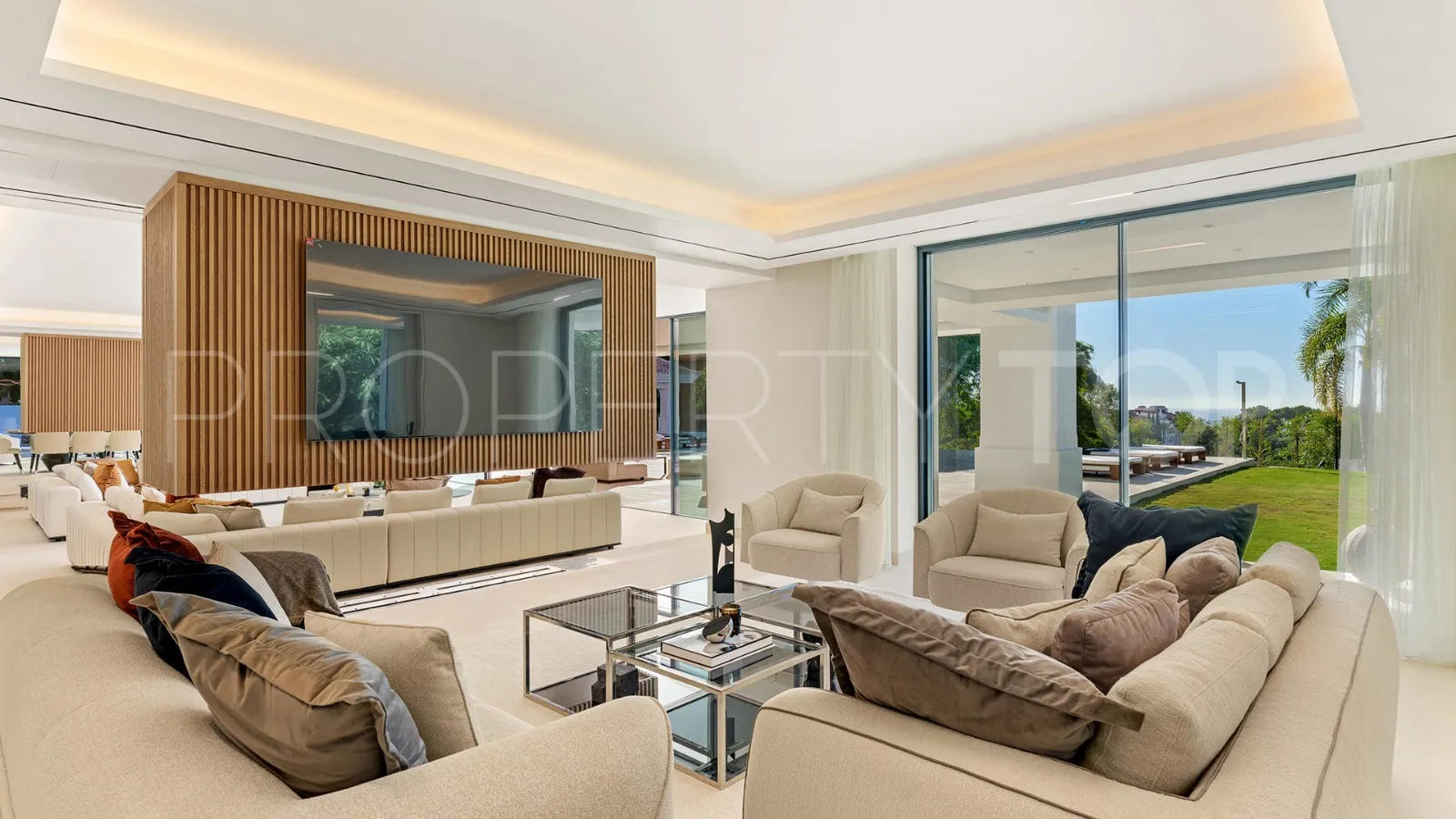 For sale villa in La Quinta