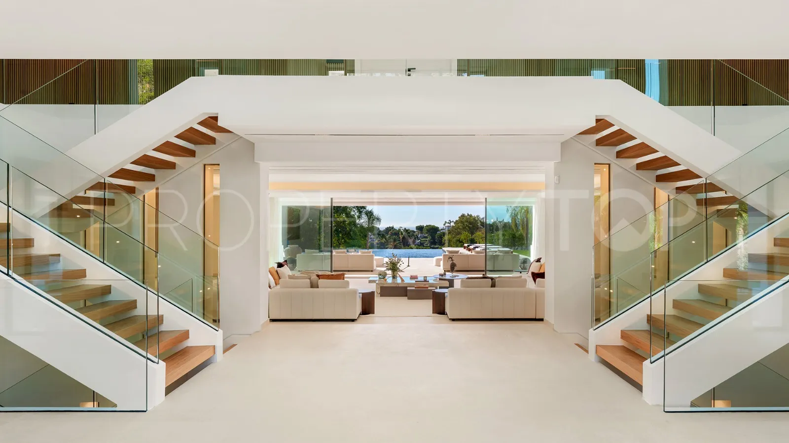 For sale villa in La Quinta