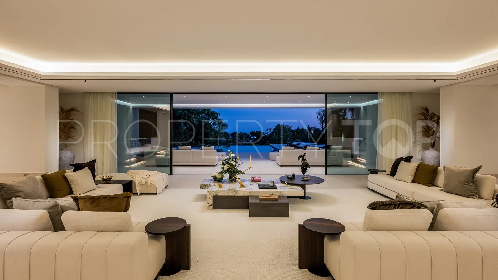 For sale villa in La Quinta