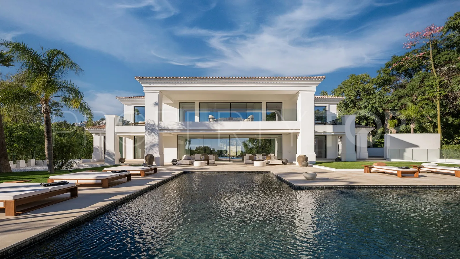For sale villa in La Quinta