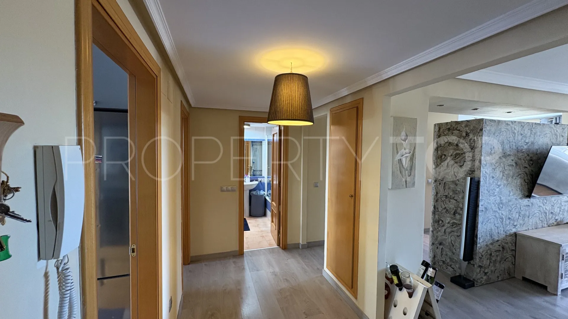 Apartamento en venta en Estepona