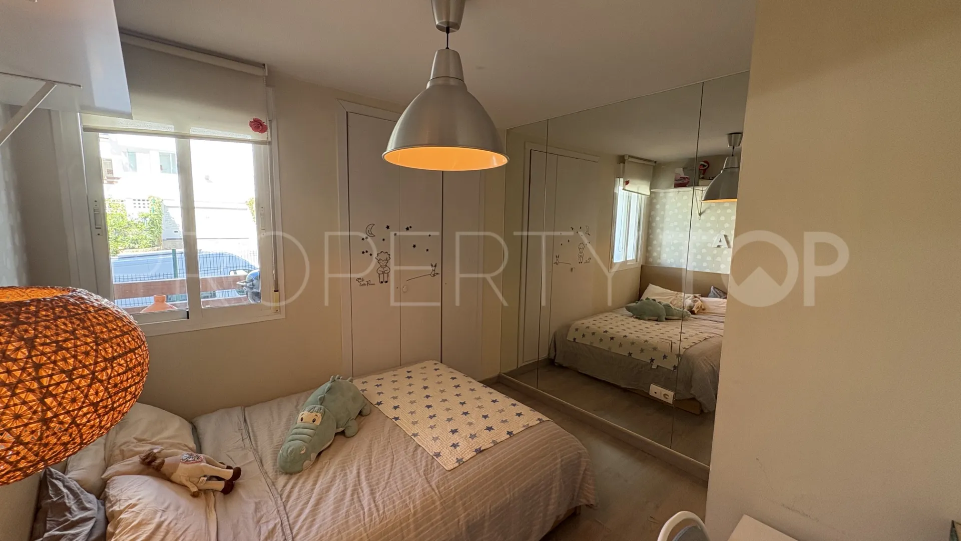Apartamento en venta en Estepona