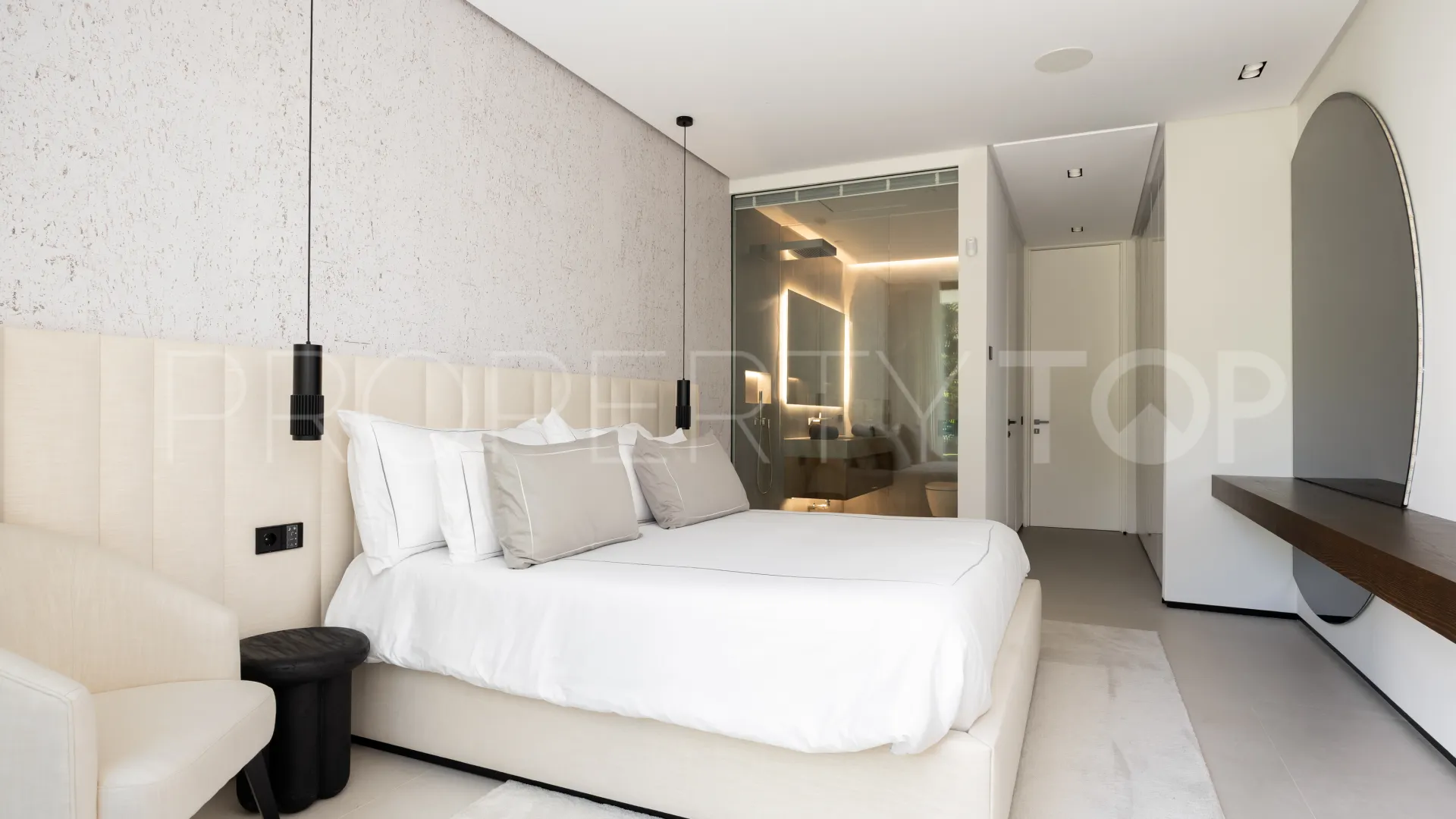 El Madroñal, villa con 7 dormitorios en venta